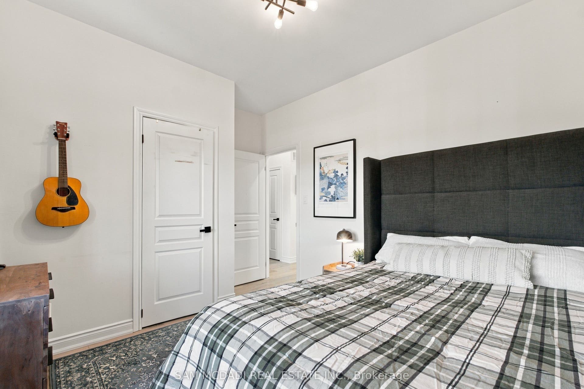 25 Premium Way, Mississauga, Peel ON L5B 1A1