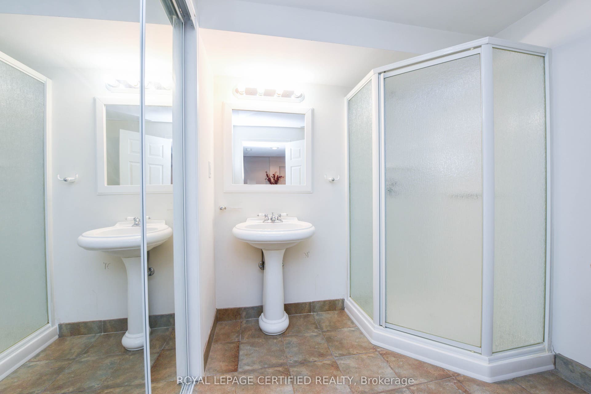 6037 Clover Ridge Crescent, Mississauga, Peel ON L5N 7B4