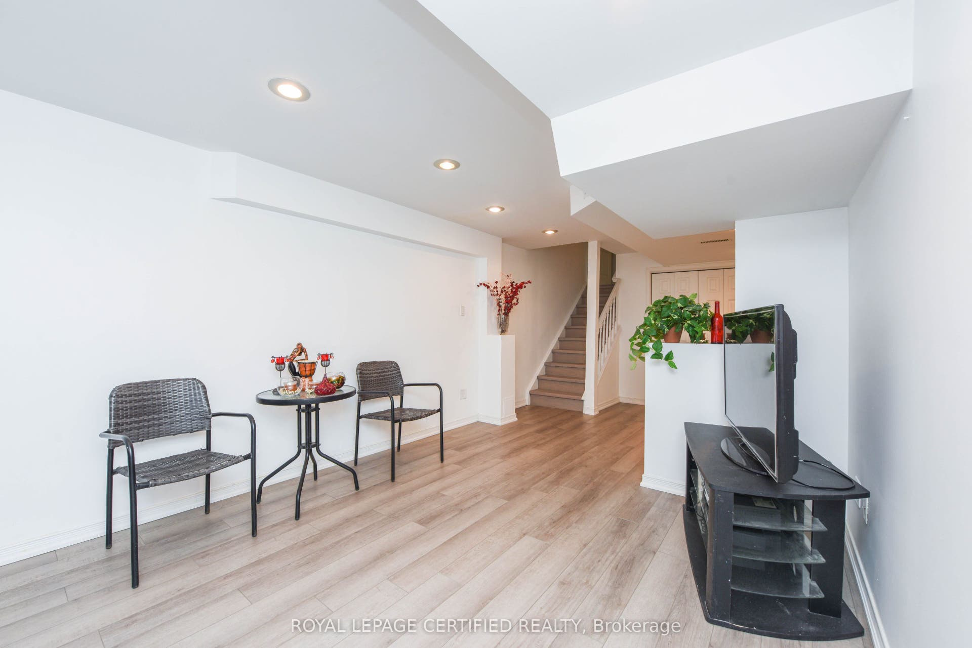 6037 Clover Ridge Crescent, Mississauga, Peel ON L5N 7B4