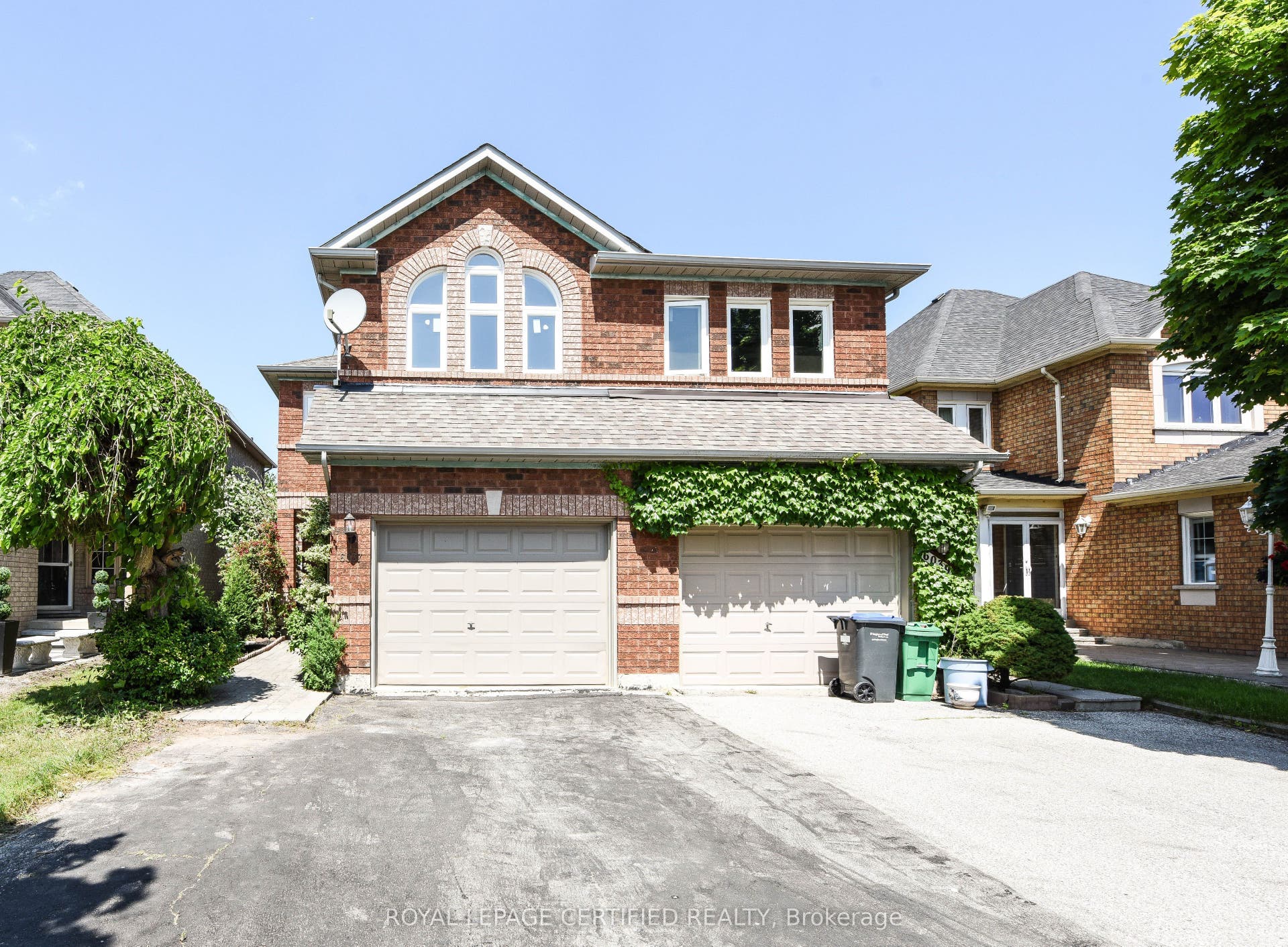6037 Clover Ridge Crescent, Mississauga, Peel ON L5N 7B4