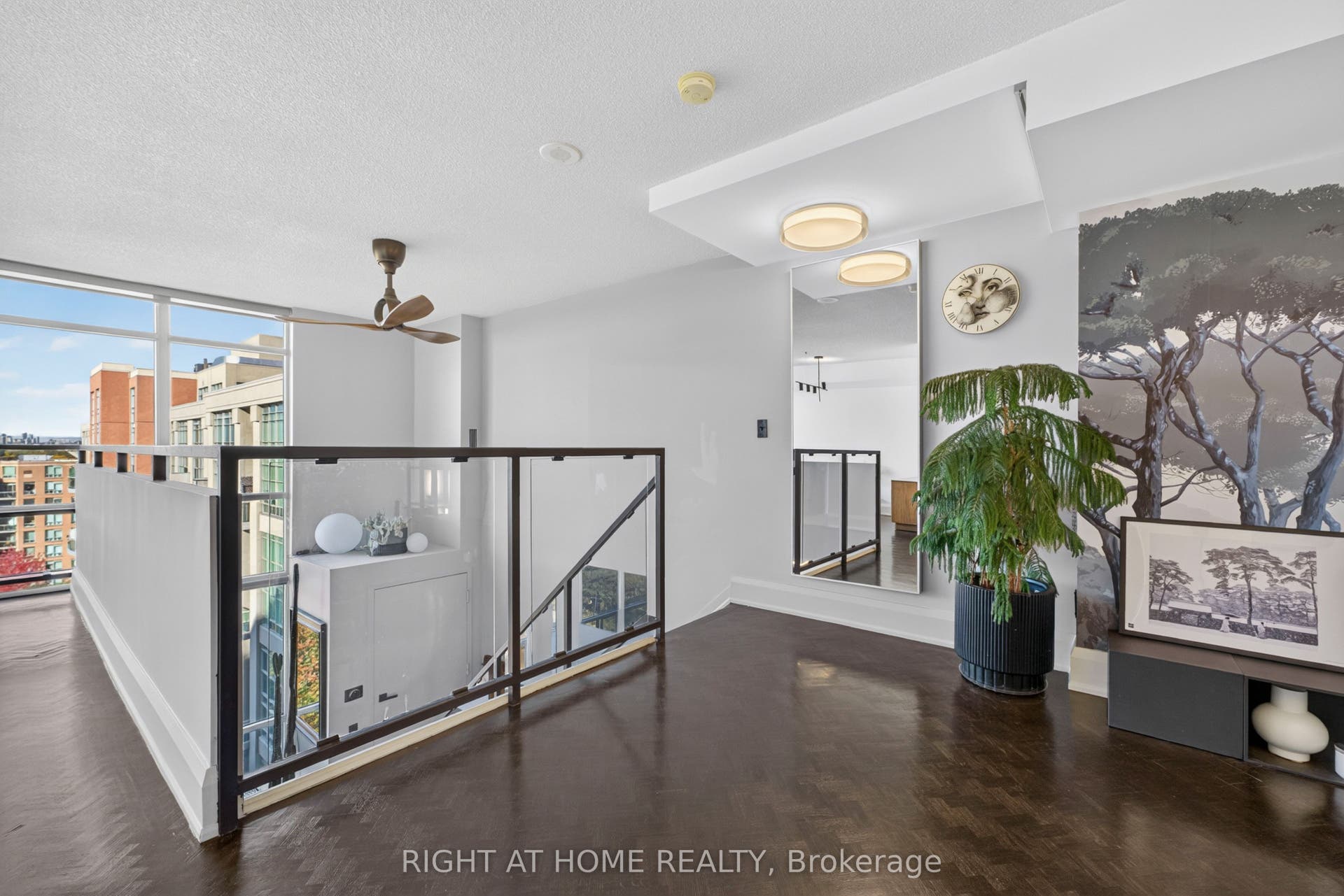250 Manitoba Street, #612, Toronto W06, Toronto W, Toronto ON M8Y 4G8 250 Manitoba Street, #612, Toronto W06, Toronto W, Toronto ON M8Y 4G8