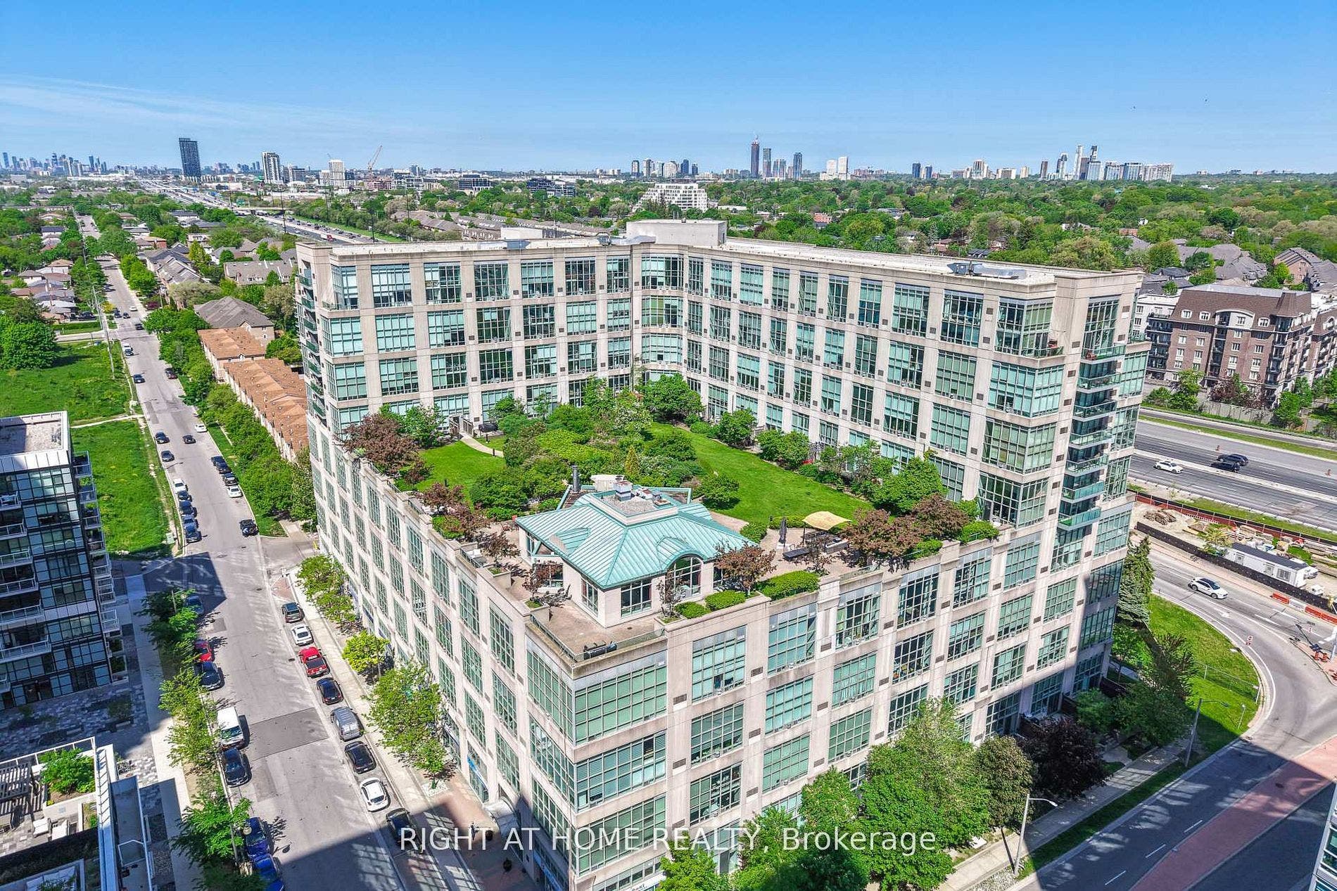 250 Manitoba Street, #612, Toronto W06, Toronto W, Toronto ON M8Y 4G8 250 Manitoba Street, #612, Toronto W06, Toronto W, Toronto ON M8Y 4G8