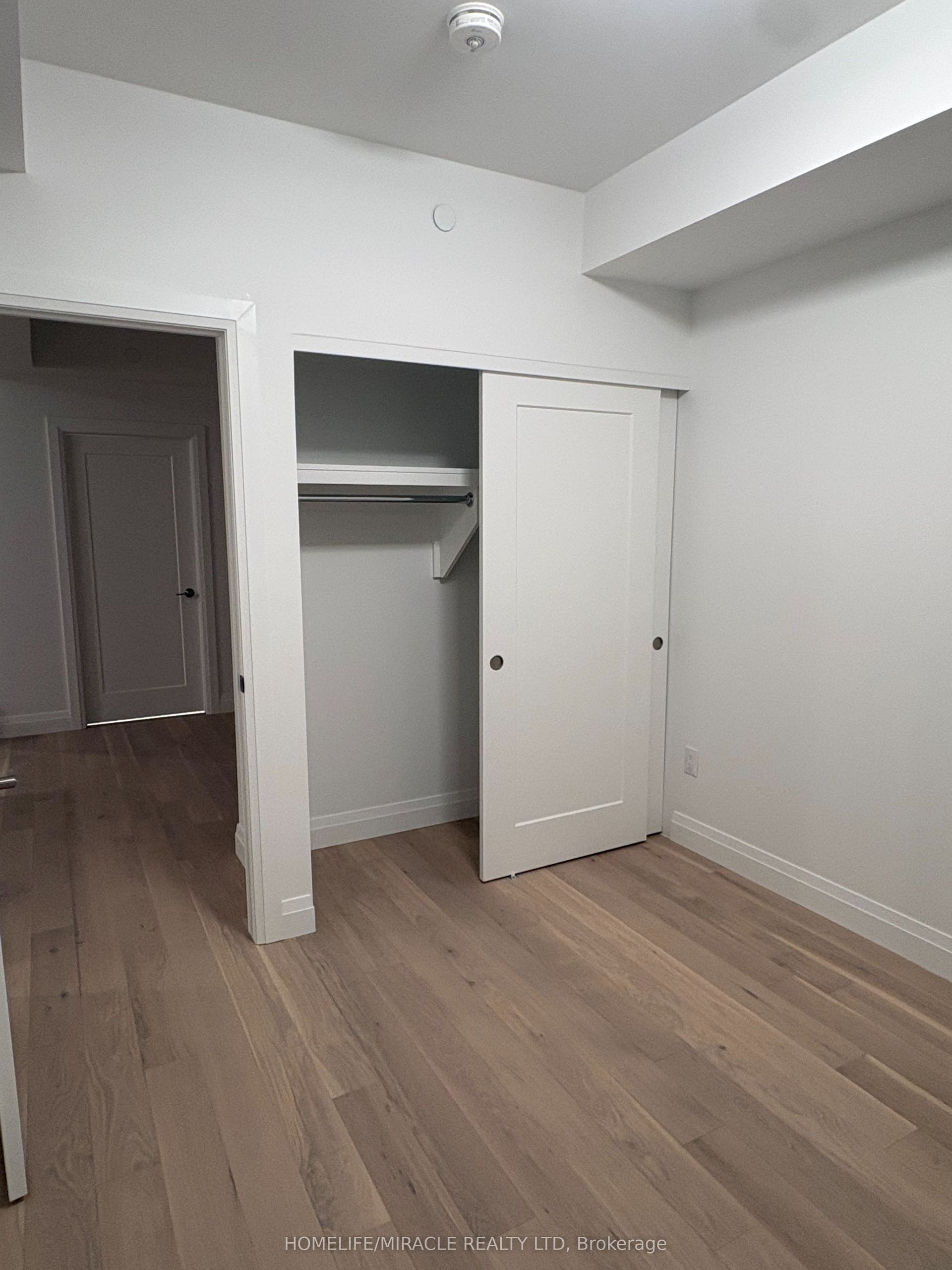 26 Mill Street, #317, Halton Hills, Halton ON L7G 0P9