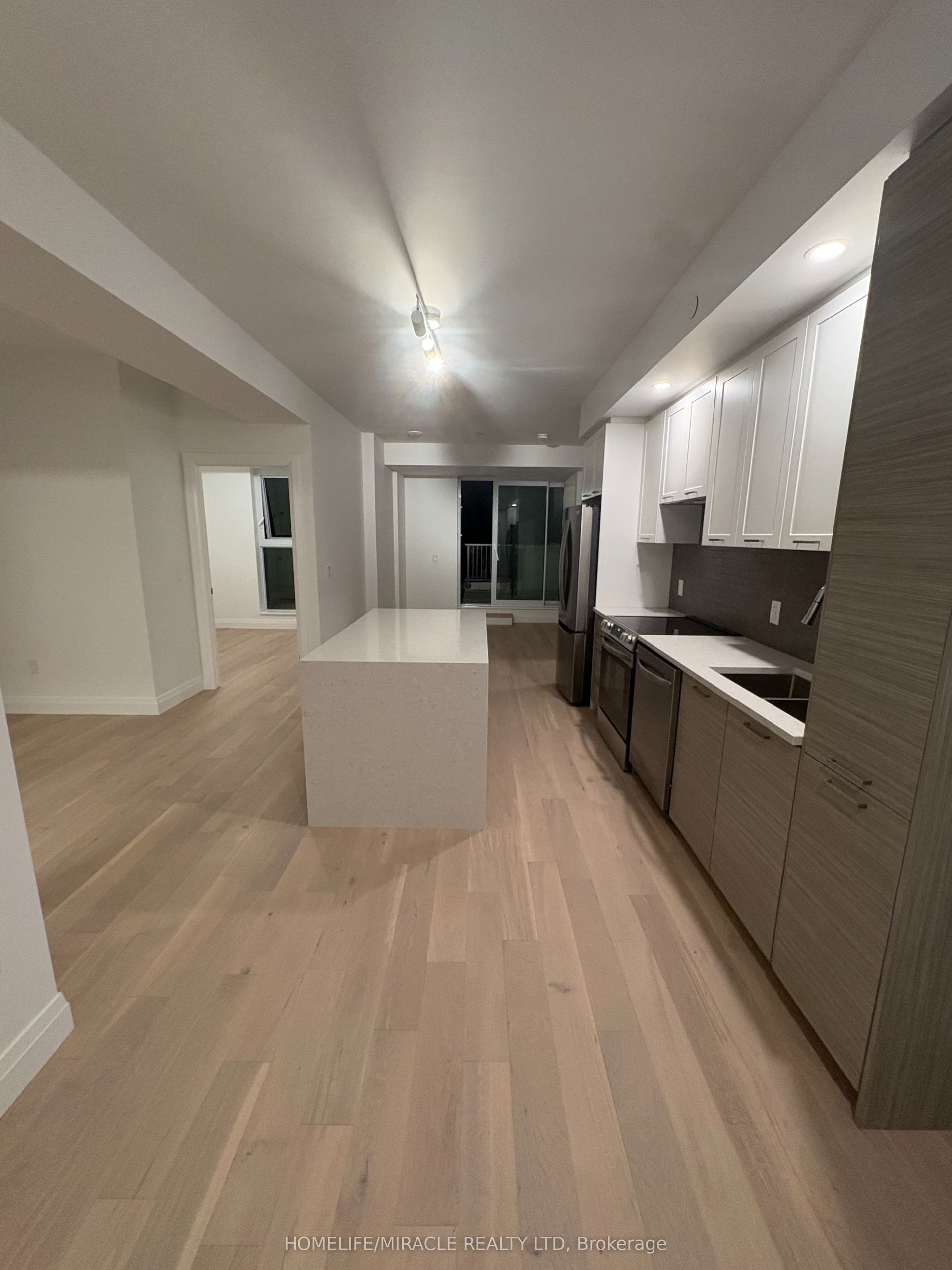 26 Mill Street, #317, Halton Hills, Halton ON L7G 0P9