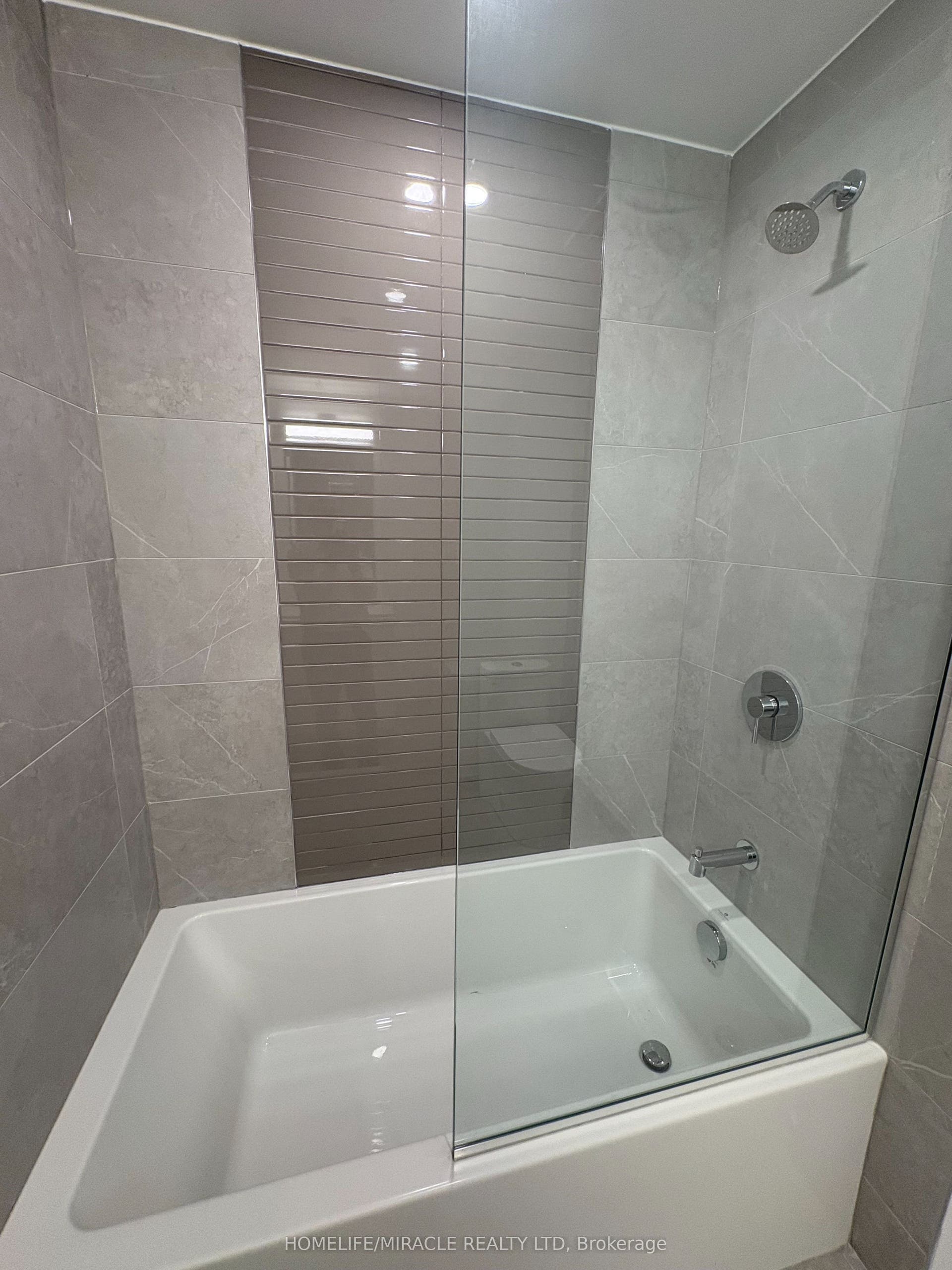 26 Mill Street, #317, Halton Hills, Halton ON L7G 0P9