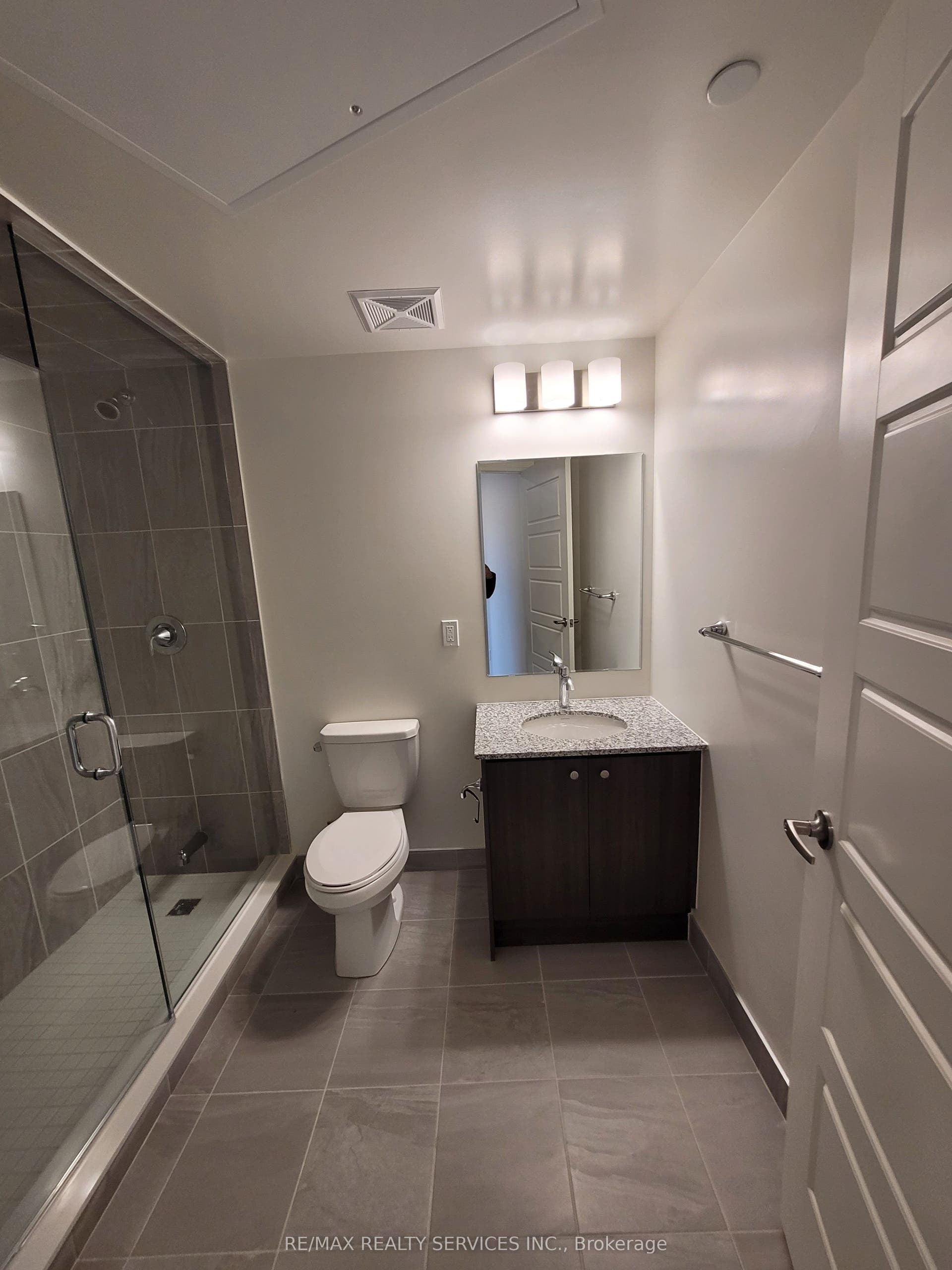 3006 William Cutmore Boulevard, #212, Oakville, Halton ON L6H 8A4