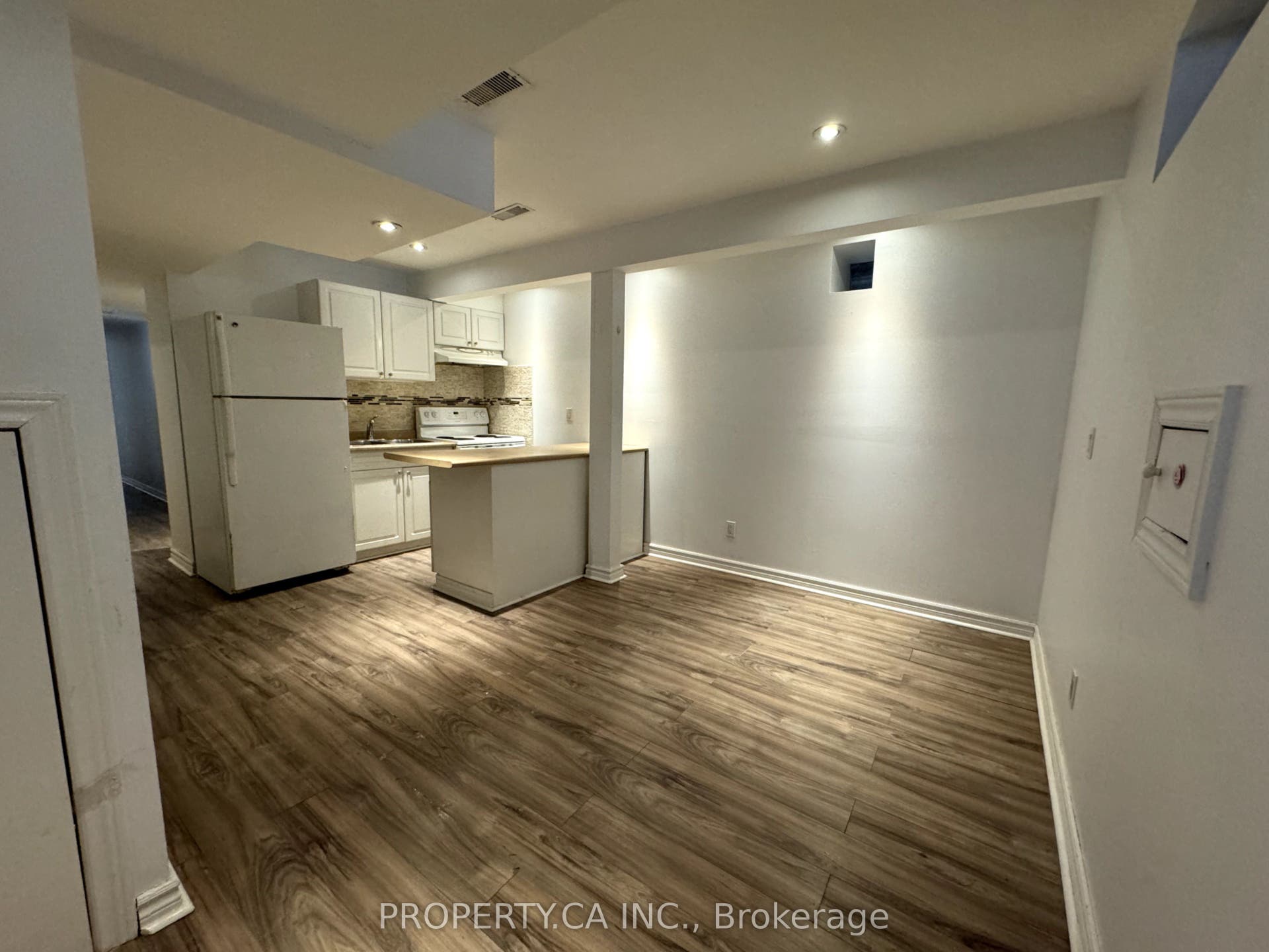 living & kitchen