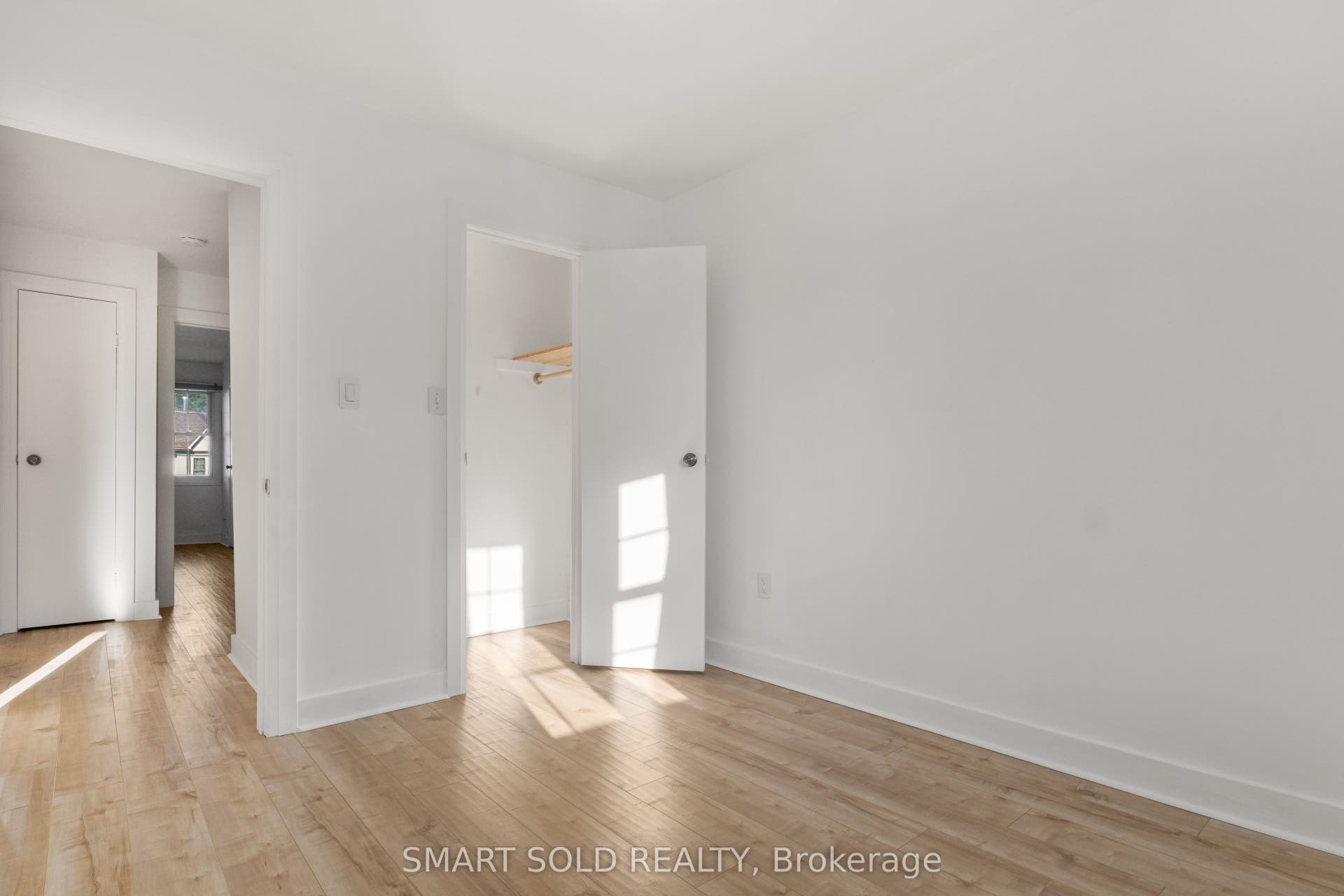 2120 Rathburn Road E, #32, Mississauga, Peel ON L4W 2S8