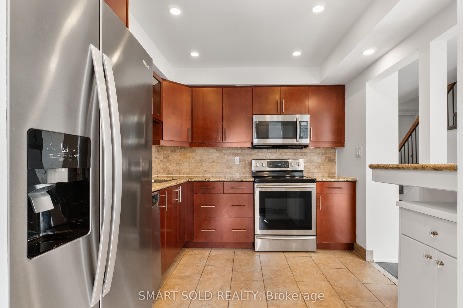 2120 Rathburn Road E, #32, Mississauga, Peel ON L4W 2S8