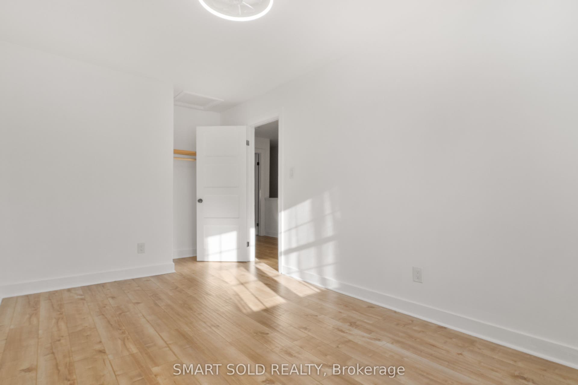 2120 Rathburn Road E, #32, Mississauga, Peel ON L4W 2S8