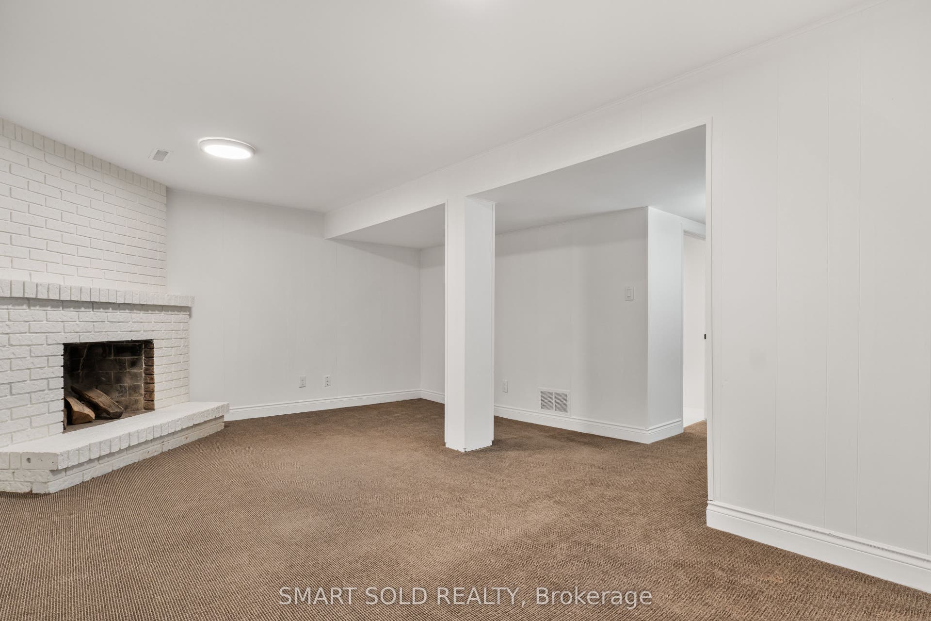 2120 Rathburn Road E, #32, Mississauga, Peel ON L4W 2S8