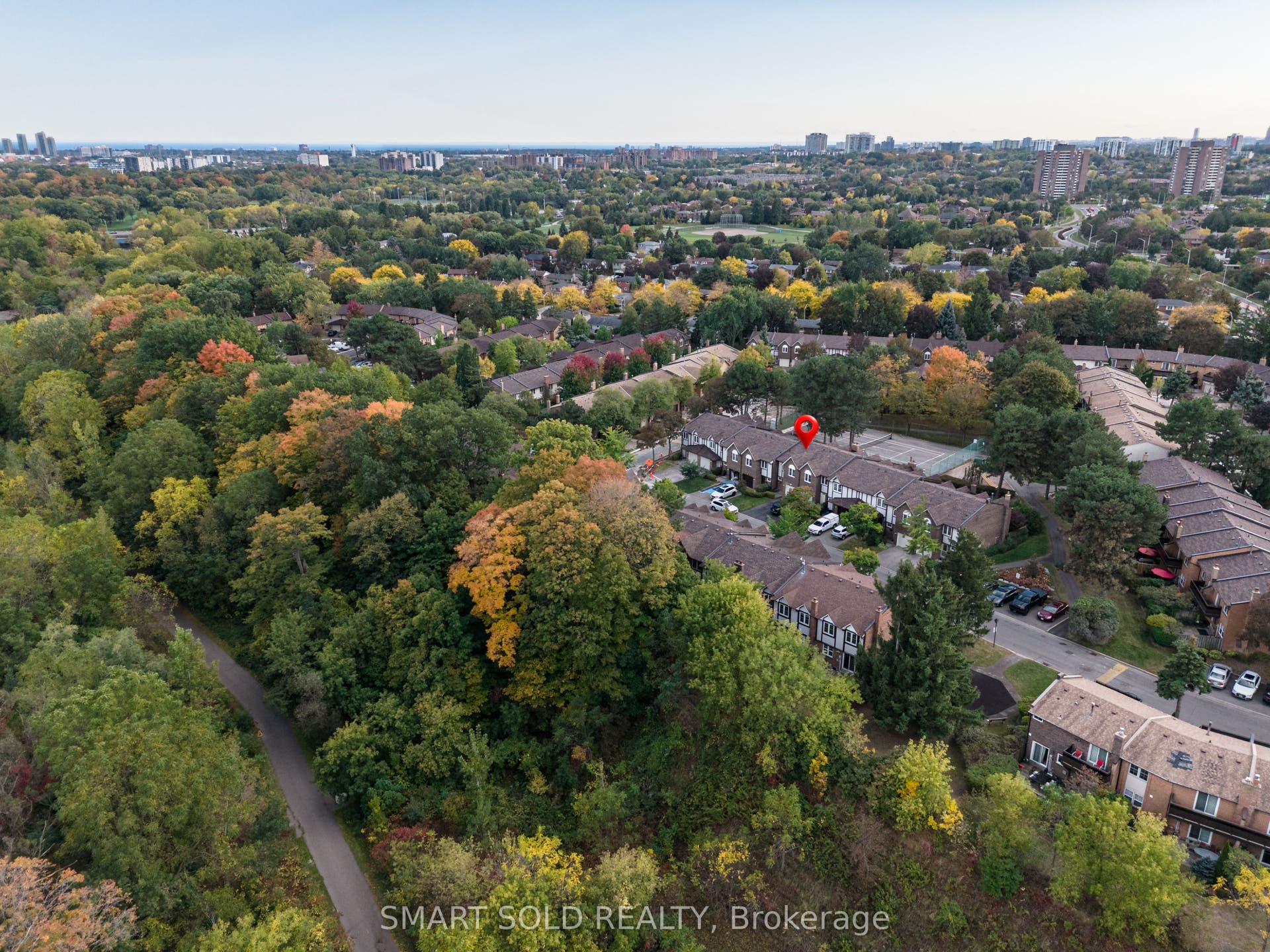 2120 Rathburn Road E, #32, Mississauga, Peel ON L4W 2S8