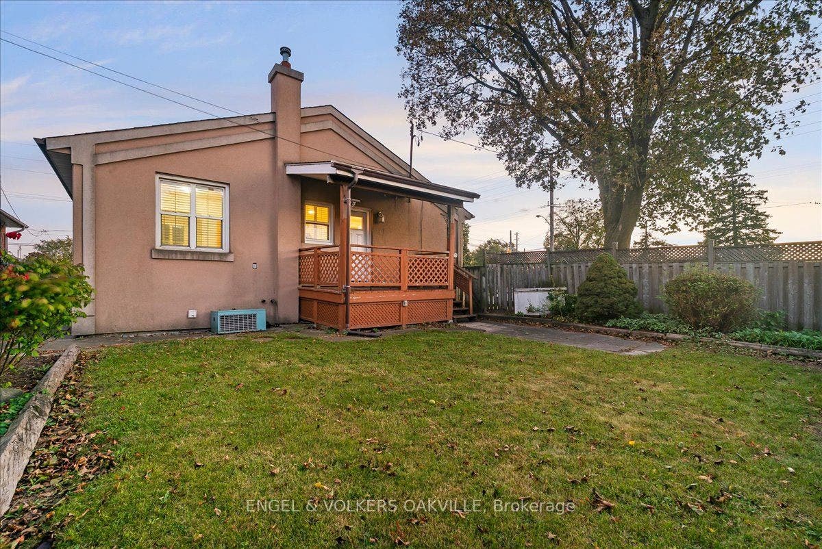 351 Renforth Drive, Toronto W, Toronto ON M9C 2L8
