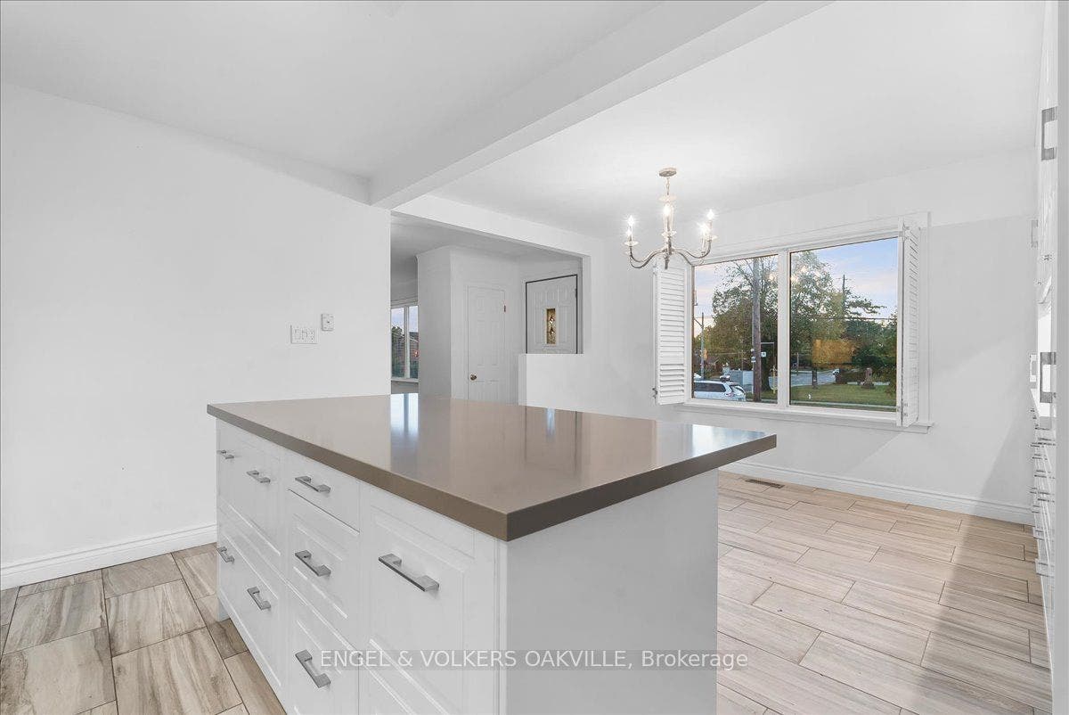 351 Renforth Drive, Toronto W, Toronto ON M9C 2L8