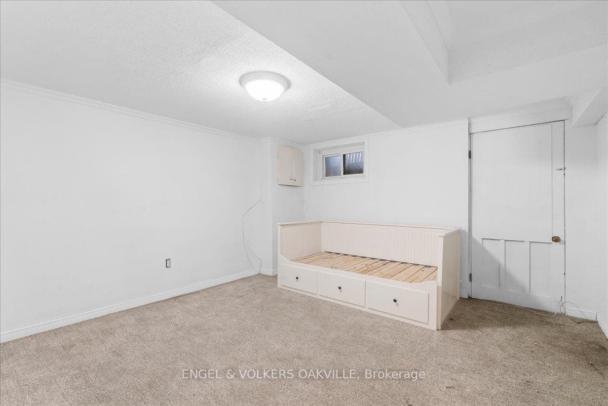 351 Renforth Drive, Toronto W, Toronto ON M9C 2L8