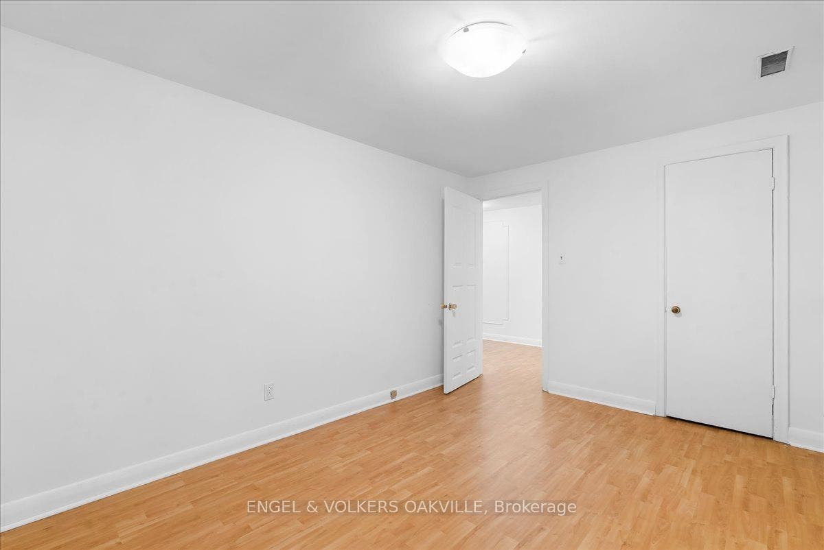 351 Renforth Drive, Toronto W, Toronto ON M9C 2L8