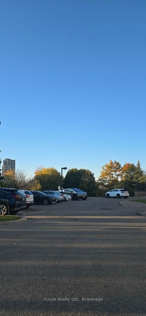 600 Rexdale Boulevard, #706, Toronto W10, Toronto W, Toronto ON M9W 6T4