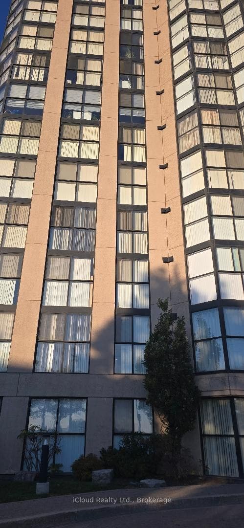 600 Rexdale Boulevard, #706, Toronto W10, Toronto W, Toronto ON M9W 6T4