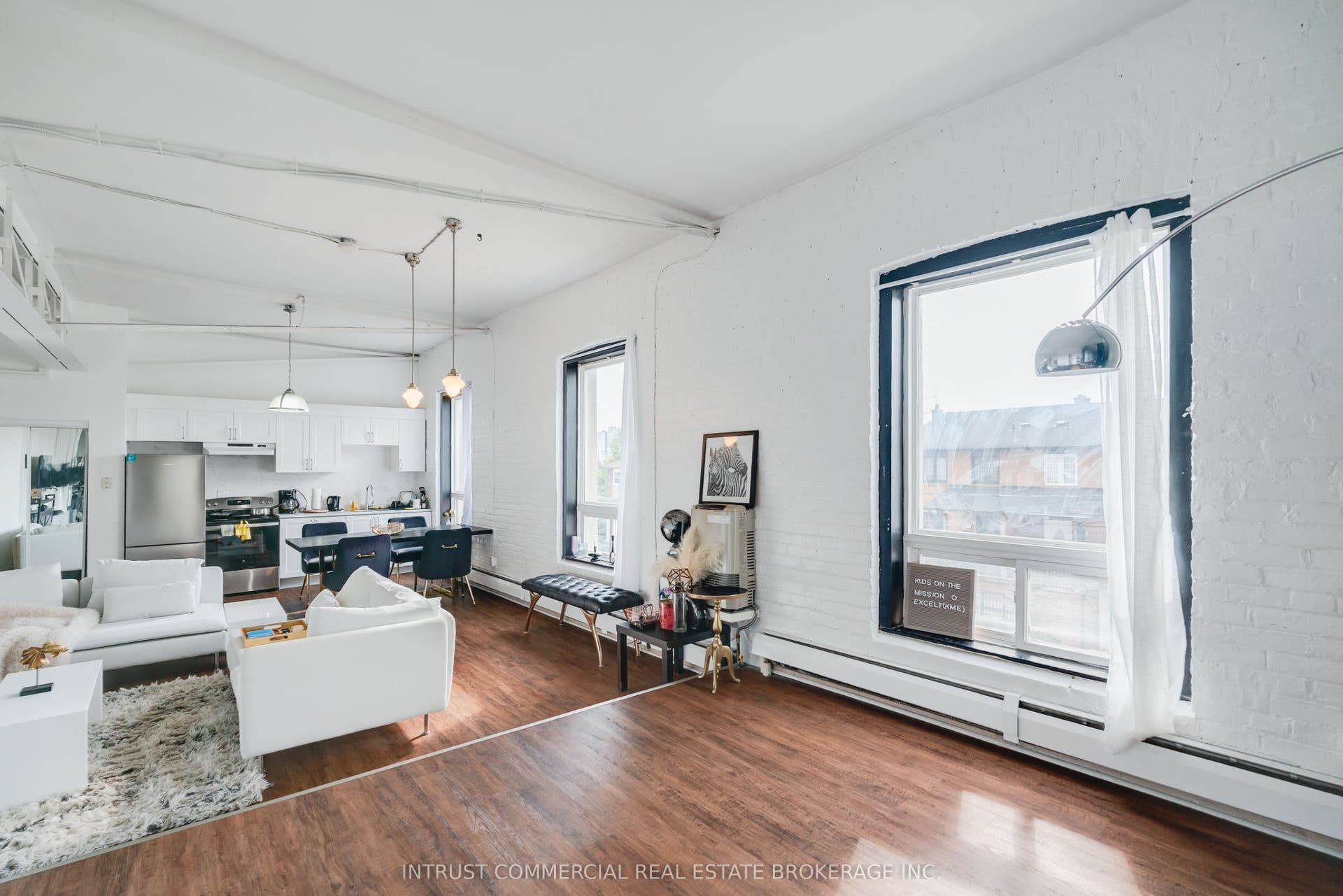 1463 Davenport Road, Toronto W, Toronto ON M6H 2H6 1463 Davenport Road, Toronto W, Toronto ON M6H 2H6