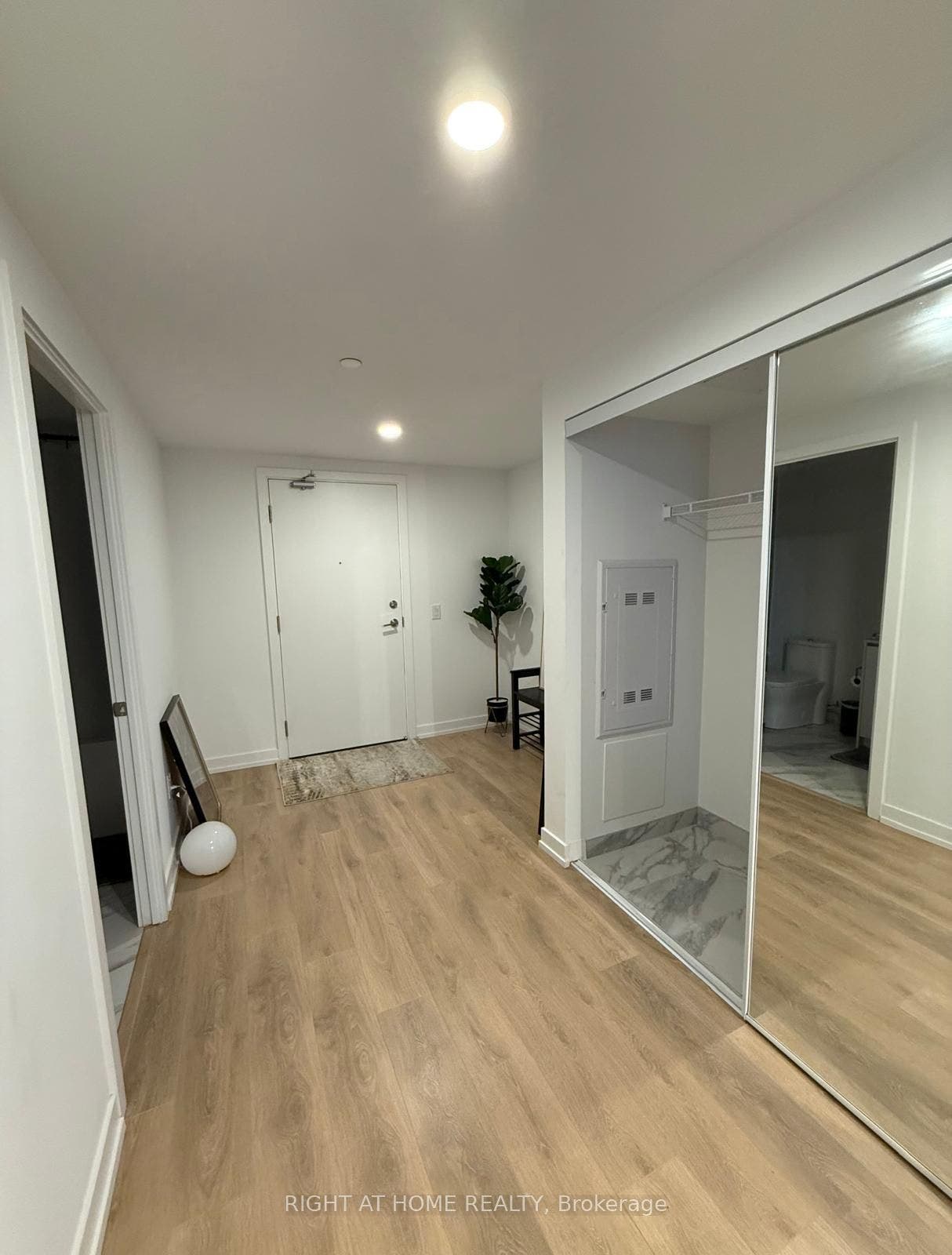 1100 Sheppard Avenue W, #905, Toronto W, Toronto ON M3K 0E4
