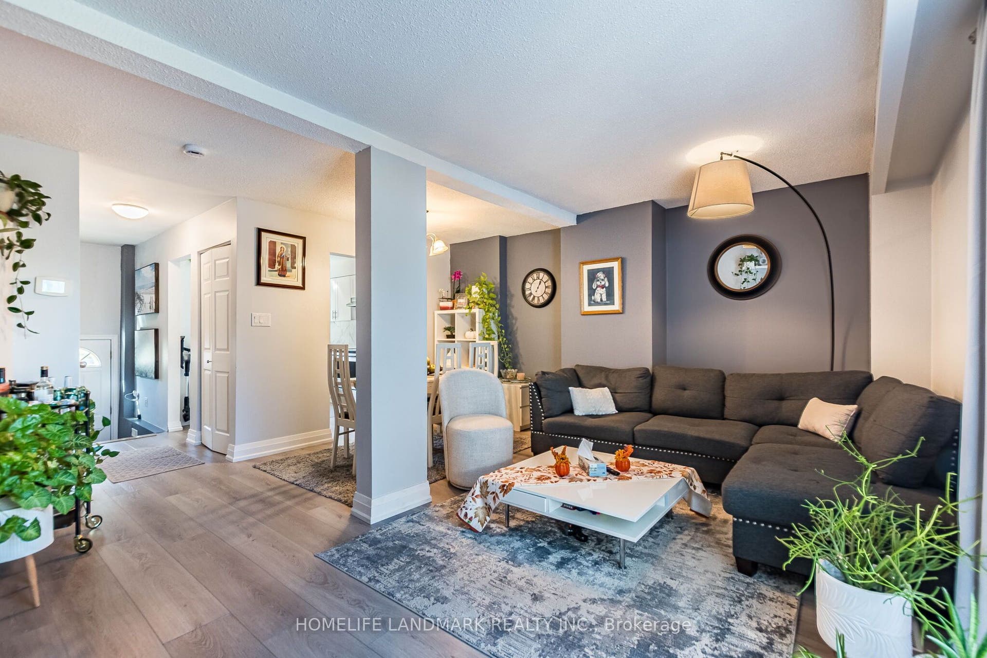 400 Mississauga Valley Boulevard, #160, Mississauga, Peel ON L5A 3N6