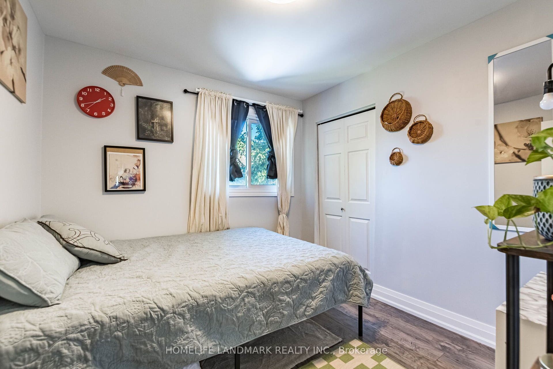 400 Mississauga Valley Boulevard, #160, Mississauga, Peel ON L5A 3N6