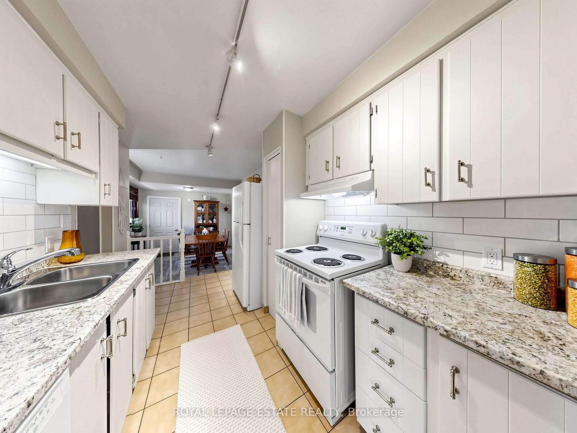 Bright and cheery kitchen