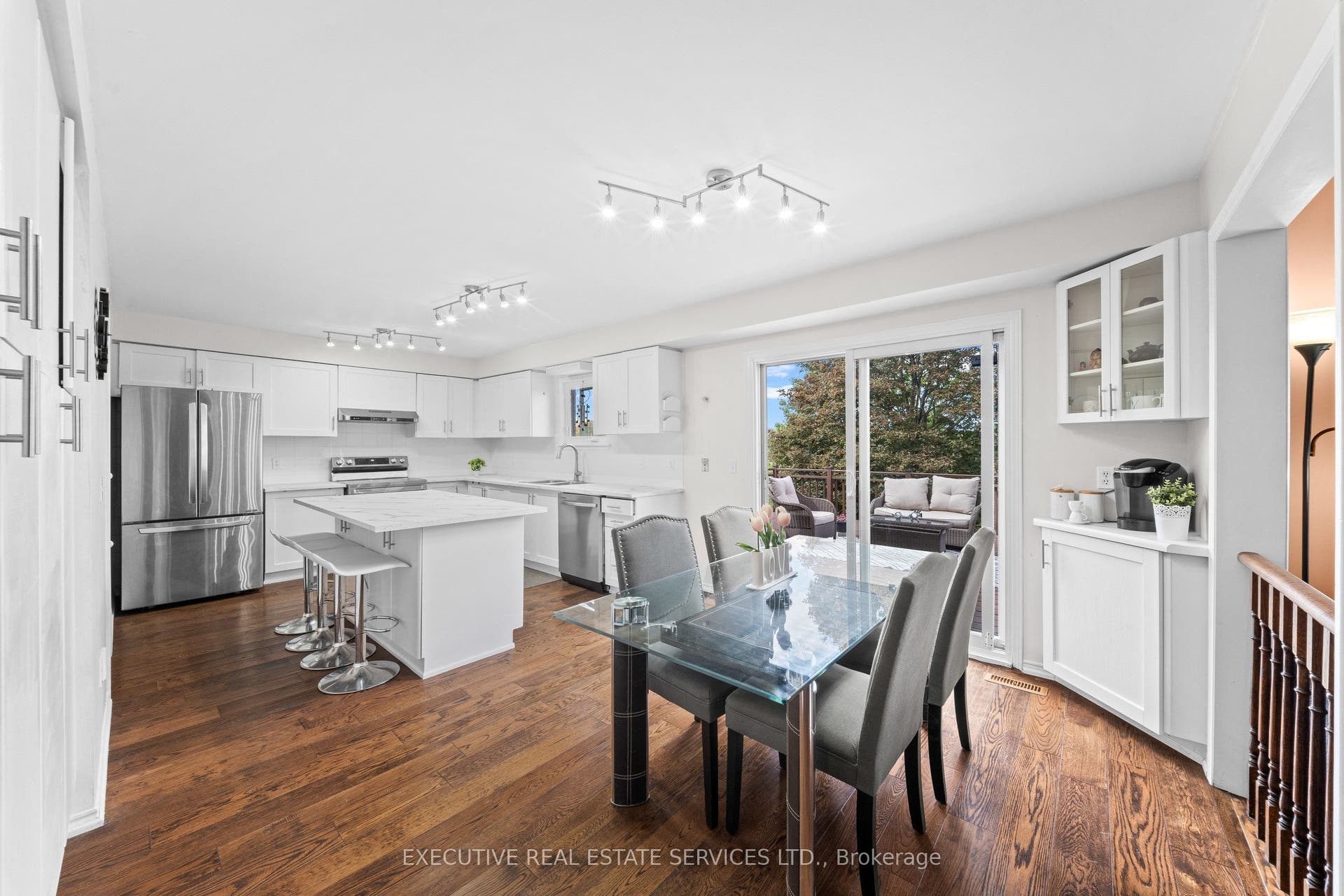 56 Pleasant Valley Place, Brampton, Brampton, Peel ON L6S 5S1