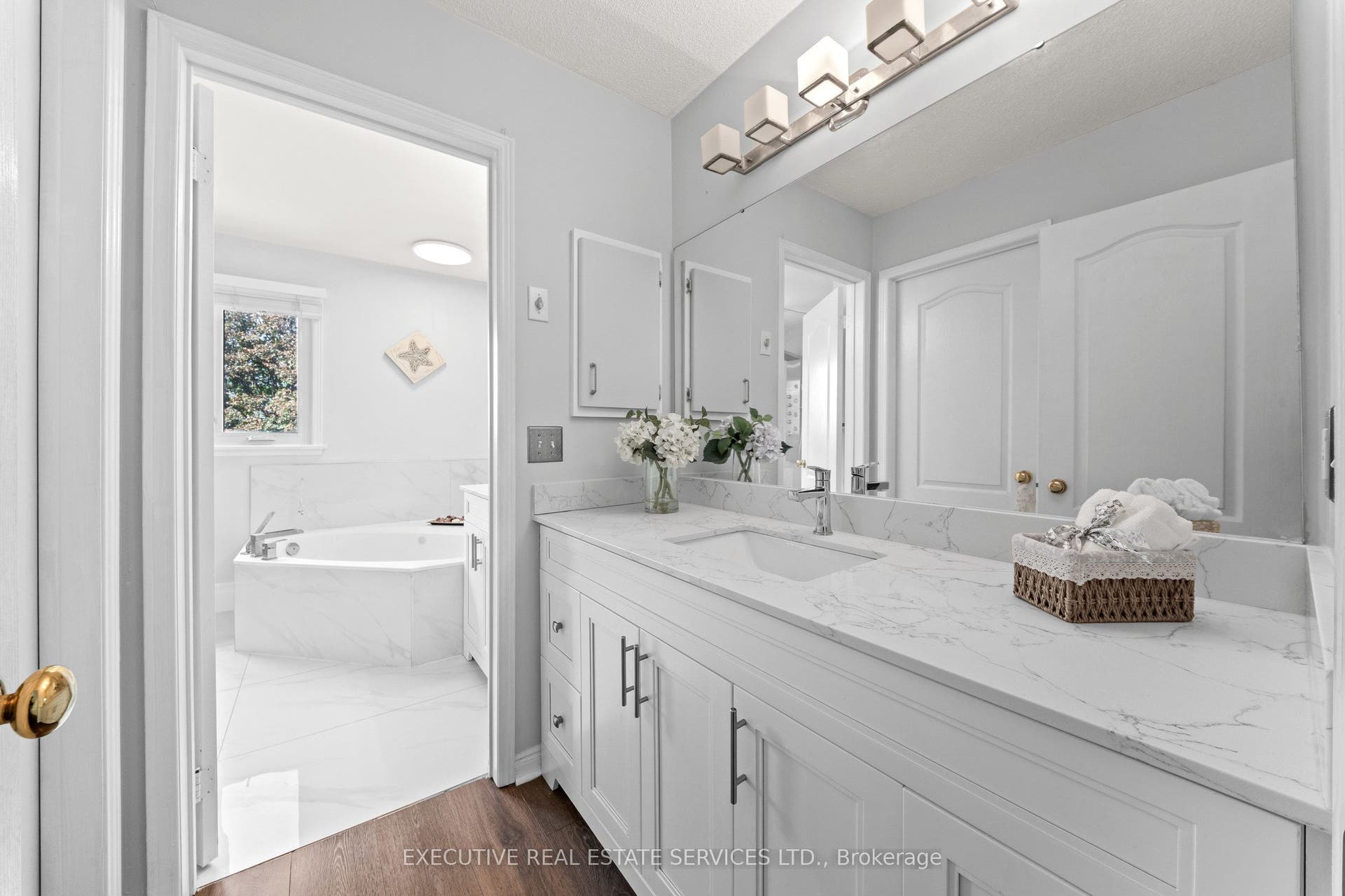 56 Pleasant Valley Place, Brampton, Brampton, Peel ON L6S 5S1