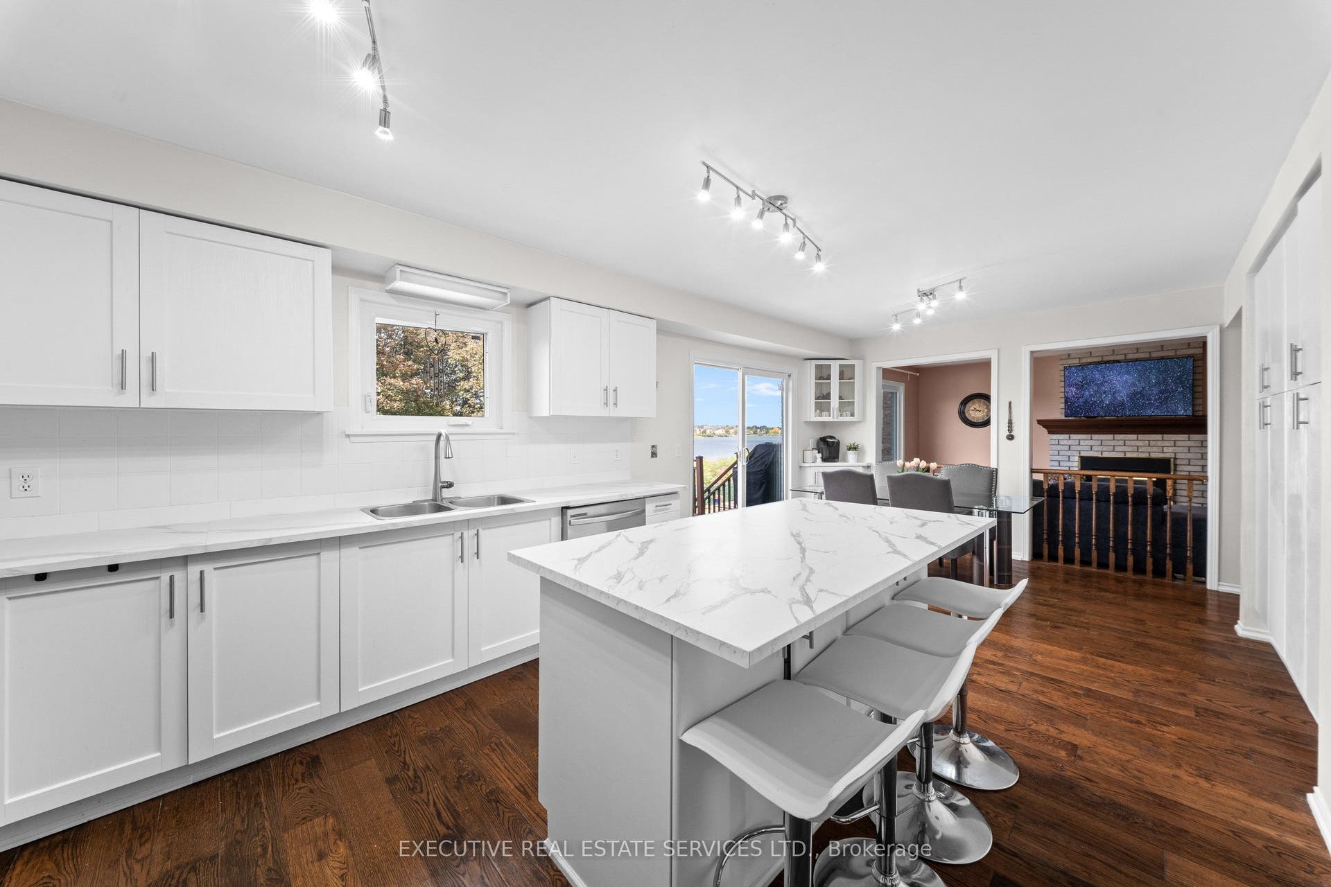 56 Pleasant Valley Place, Brampton, Brampton, Peel ON L6S 5S1