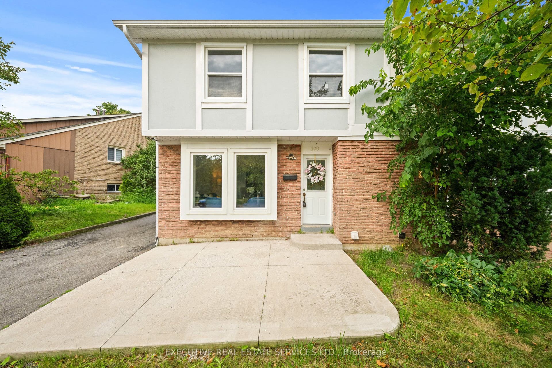 100 Centre Street N, Brampton, Brampton, Peel ON L6V 2Z3