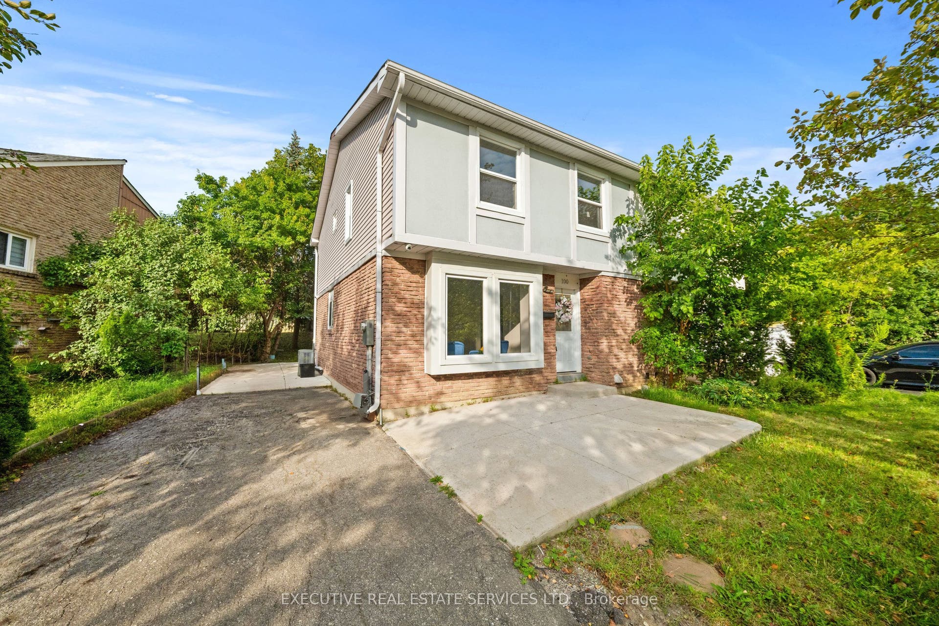 100 Centre Street N, Brampton, Brampton, Peel ON L6V 2Z3