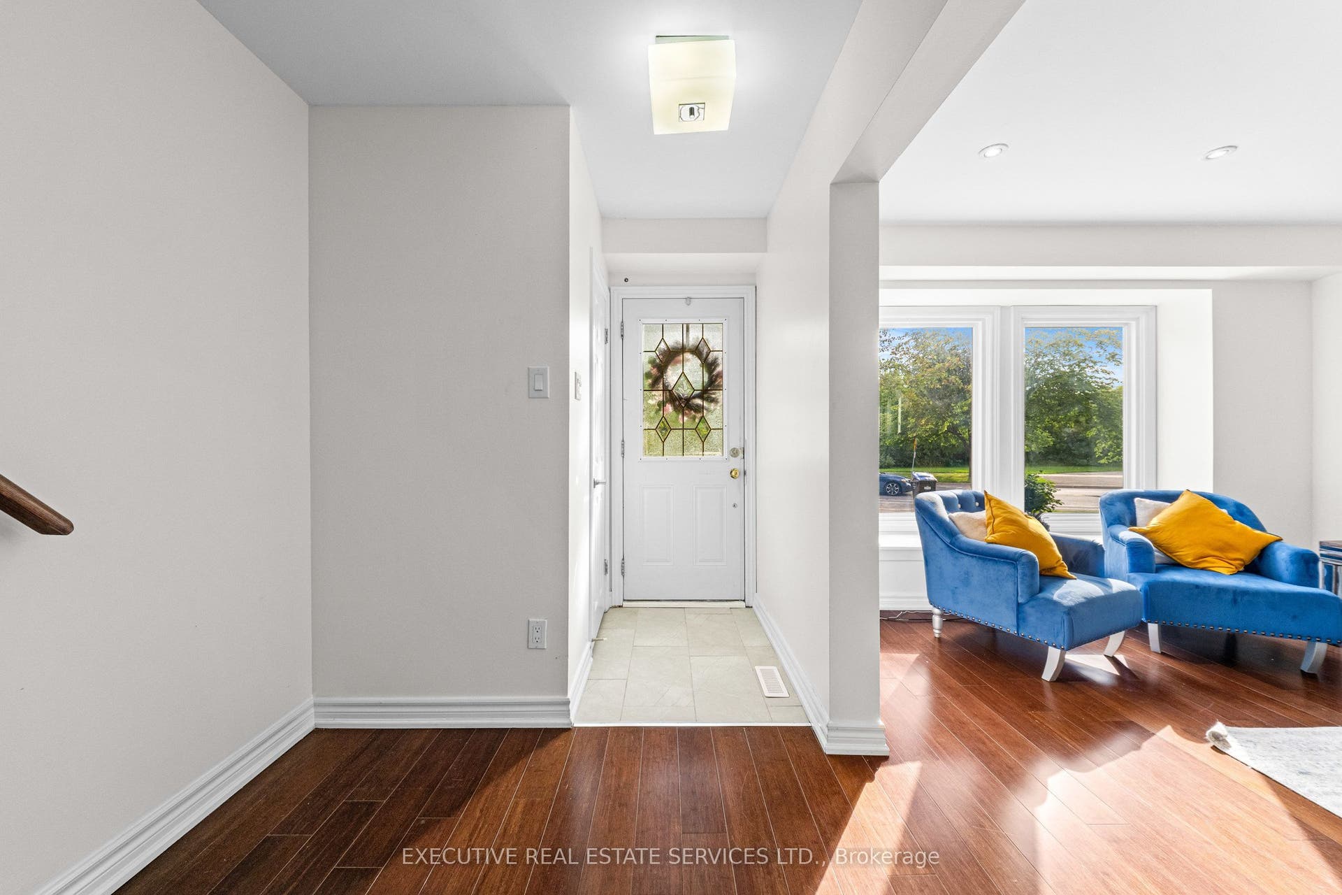 100 Centre Street N, Brampton, Brampton, Peel ON L6V 2Z3