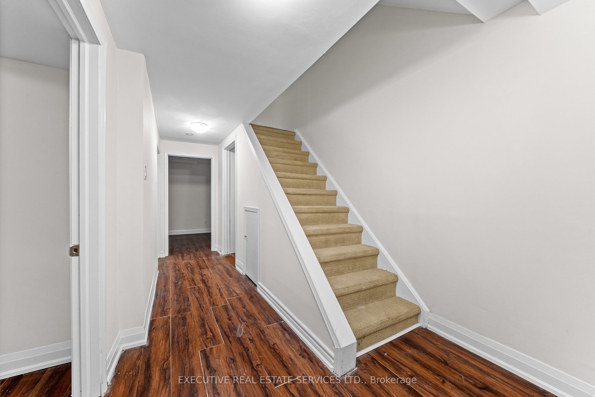 100 Centre Street N, Brampton, Brampton, Peel ON L6V 2Z3
