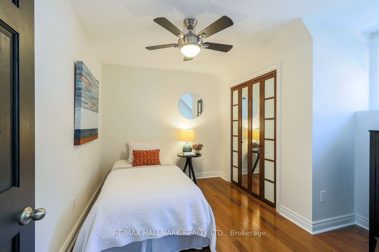 620 Indian Road, Toronto W02, Toronto W, Toronto ON M6P 2C6