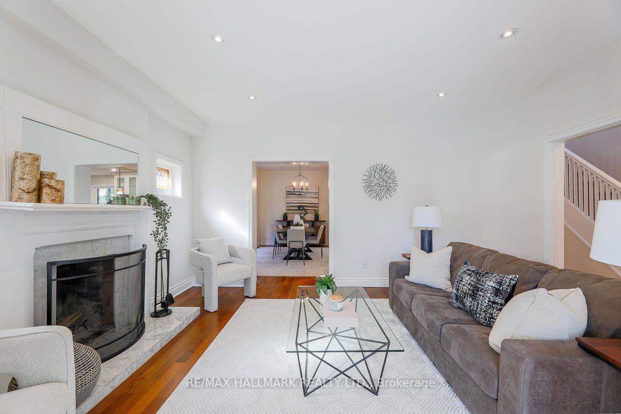 620 Indian Road, Toronto W02, Toronto W, Toronto ON M6P 2C6