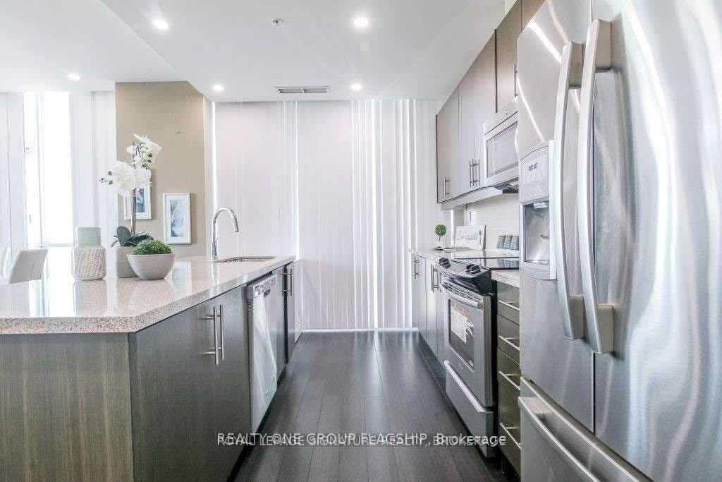 3985 Grand Park Drive, #2801, Mississauga, Peel ON L5B 0H8
