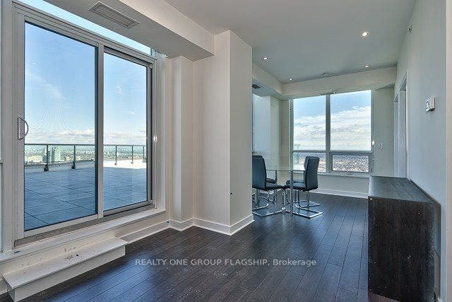 3985 Grand Park Drive, #2801, Mississauga, Peel ON L5B 0H8