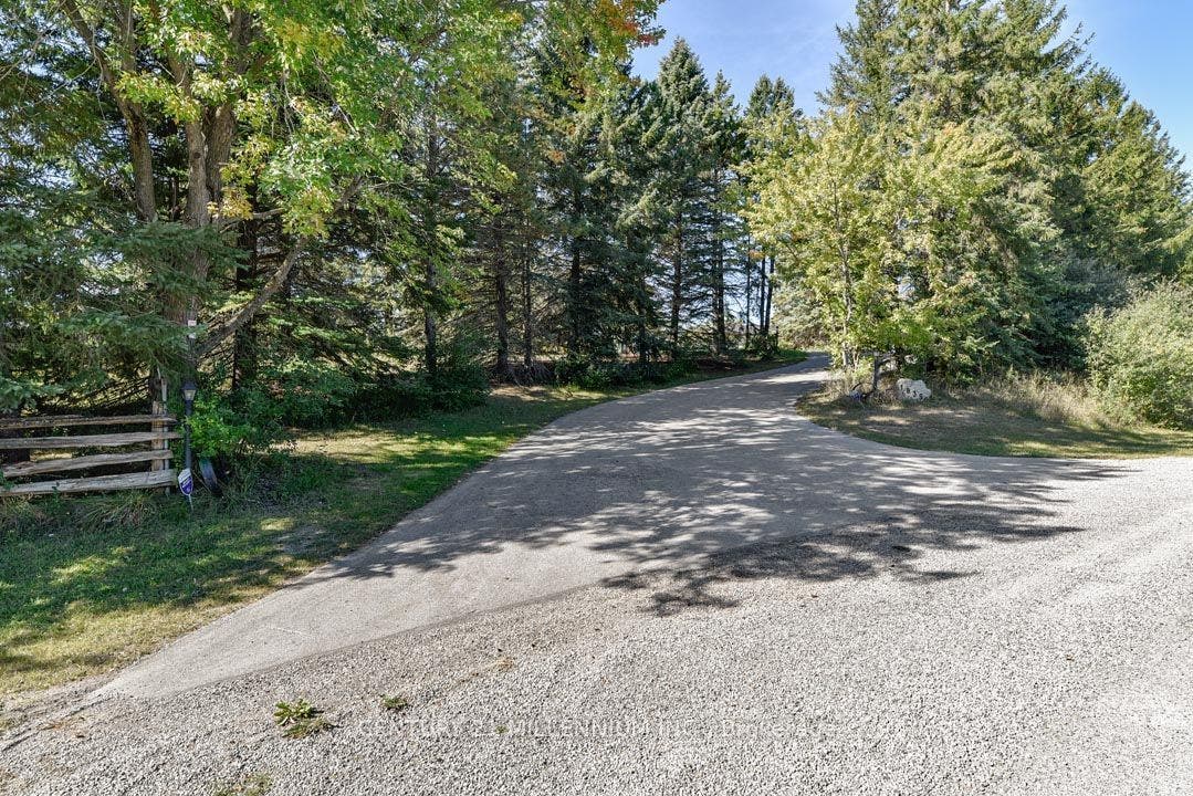 18350 Duffys Lane, Caledon, Peel ON L7E 3C4