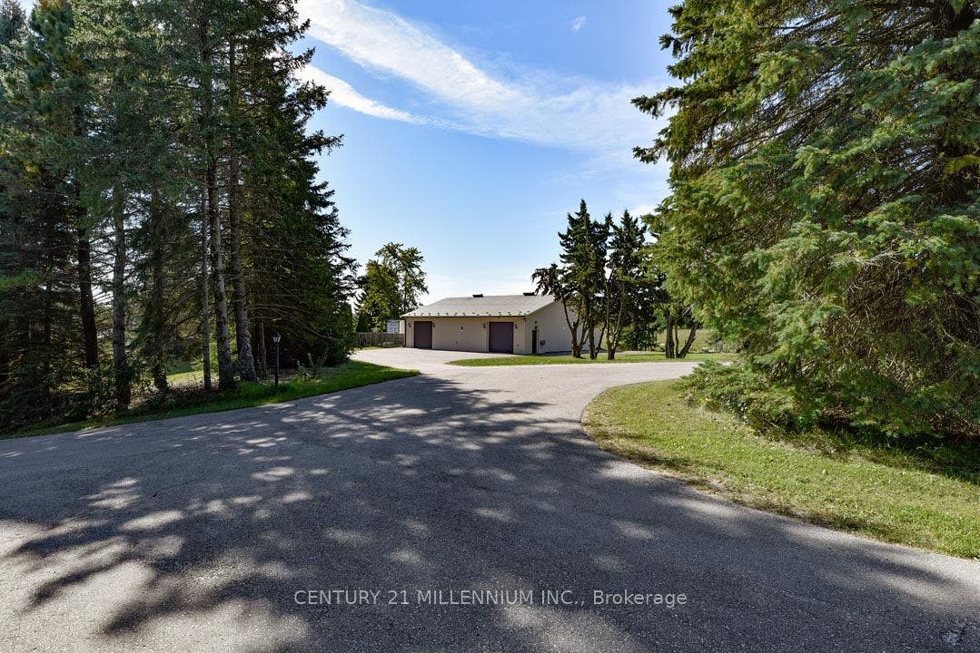 18350 Duffys Lane, Caledon, Peel ON L7E 3C4