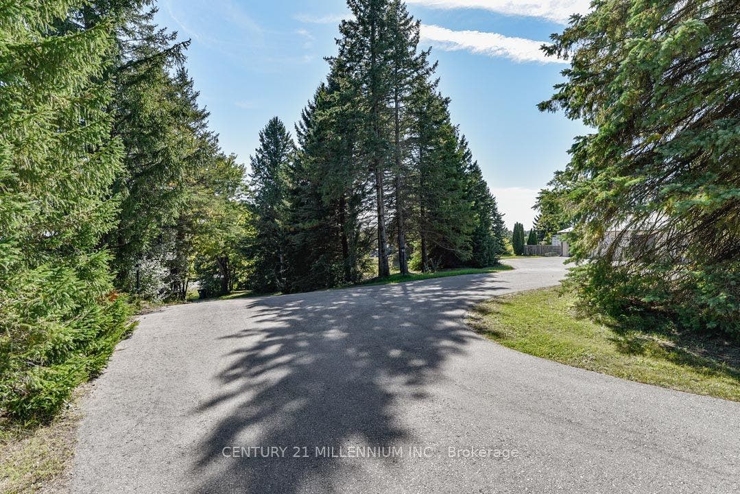 18350 Duffys Lane, Caledon, Peel ON L7E 3C4