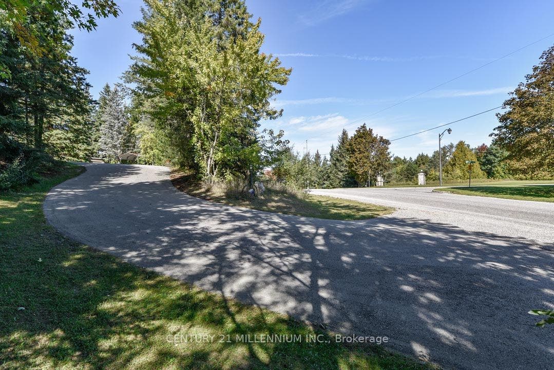 18350 Duffys Lane, Caledon, Peel ON L7E 3C4