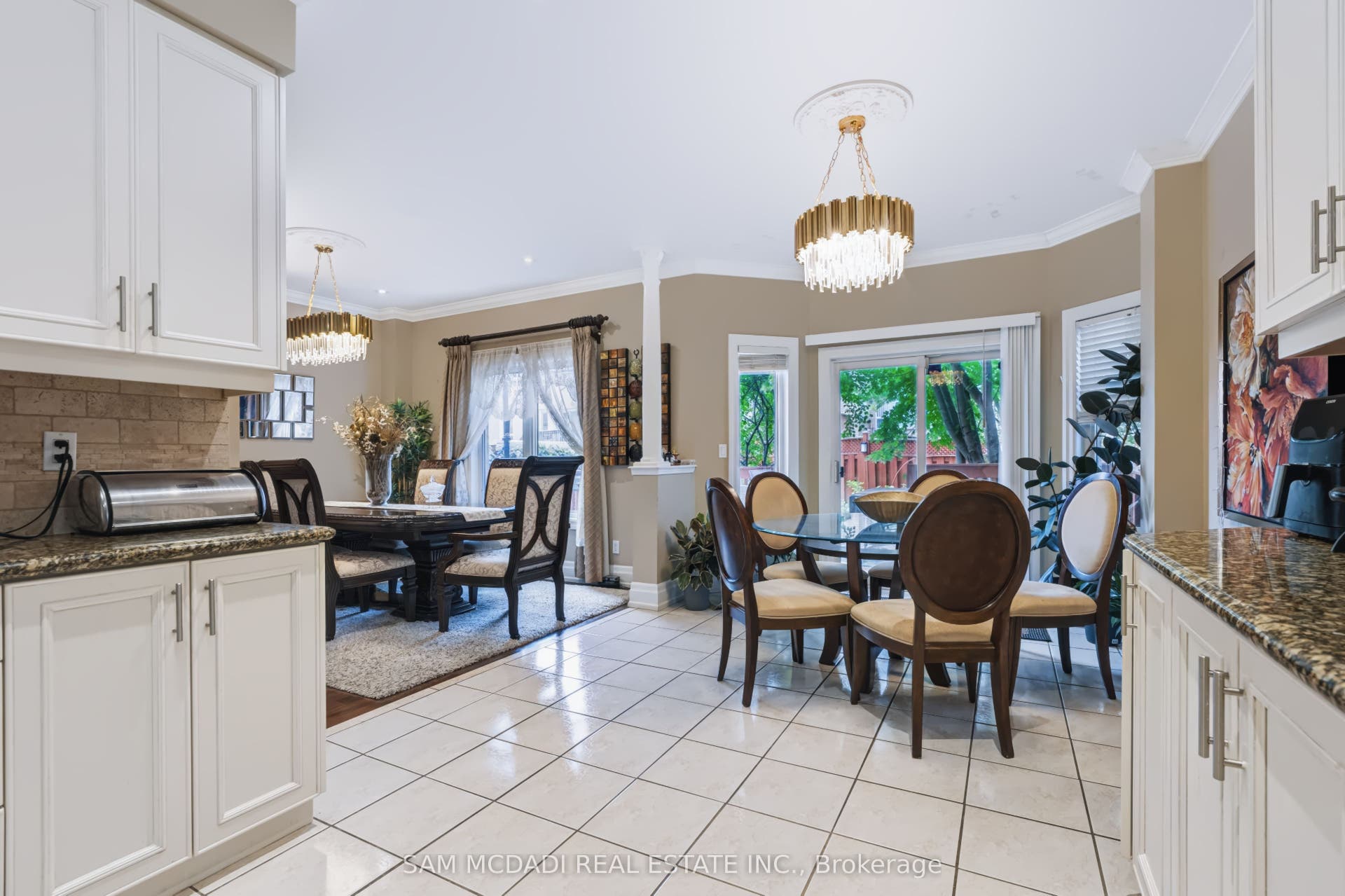 7562 Magistrate Terrace, Mississauga, Peel ON L5W 1L3