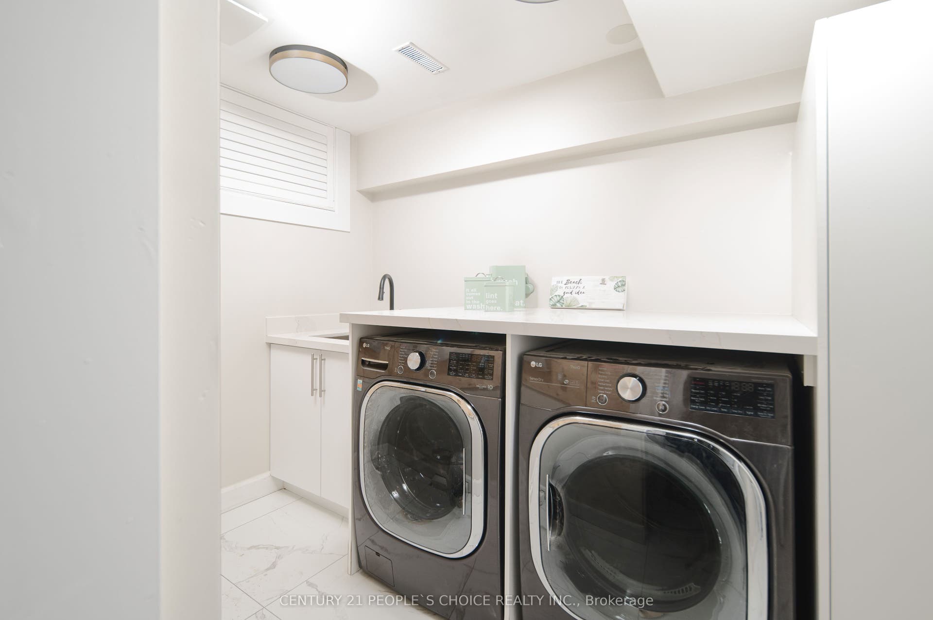37 Bentworth Avenue, #2, Toronto W04, Toronto W, Toronto ON M6A 1P1