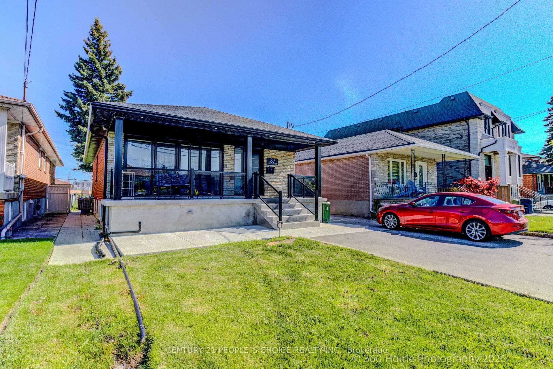 37 Bentworth Avenue, #2, Toronto W04, Toronto W, Toronto ON M6A 1P1