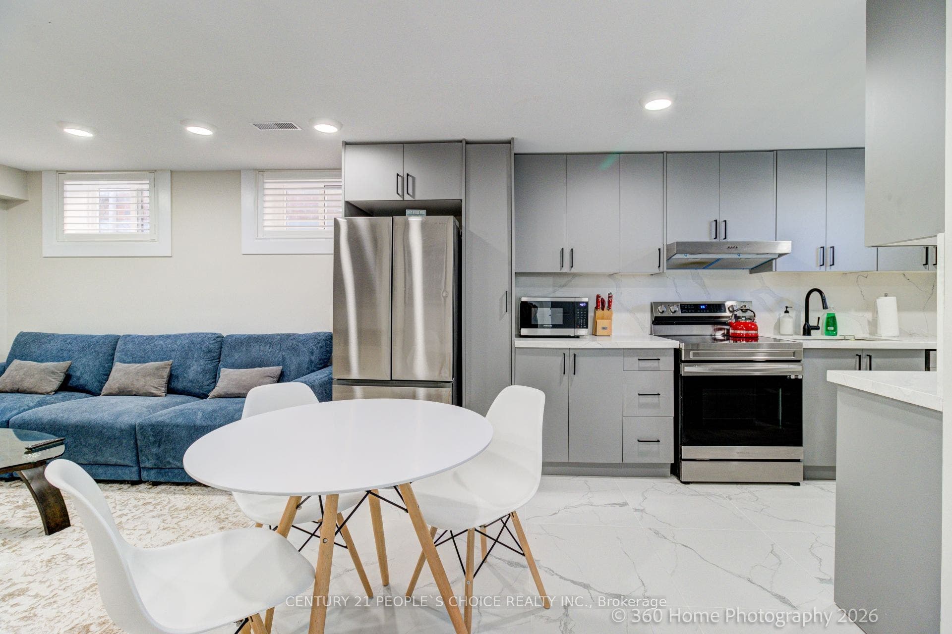 37 Bentworth Avenue, #2, Toronto W04, Toronto W, Toronto ON M6A 1P1