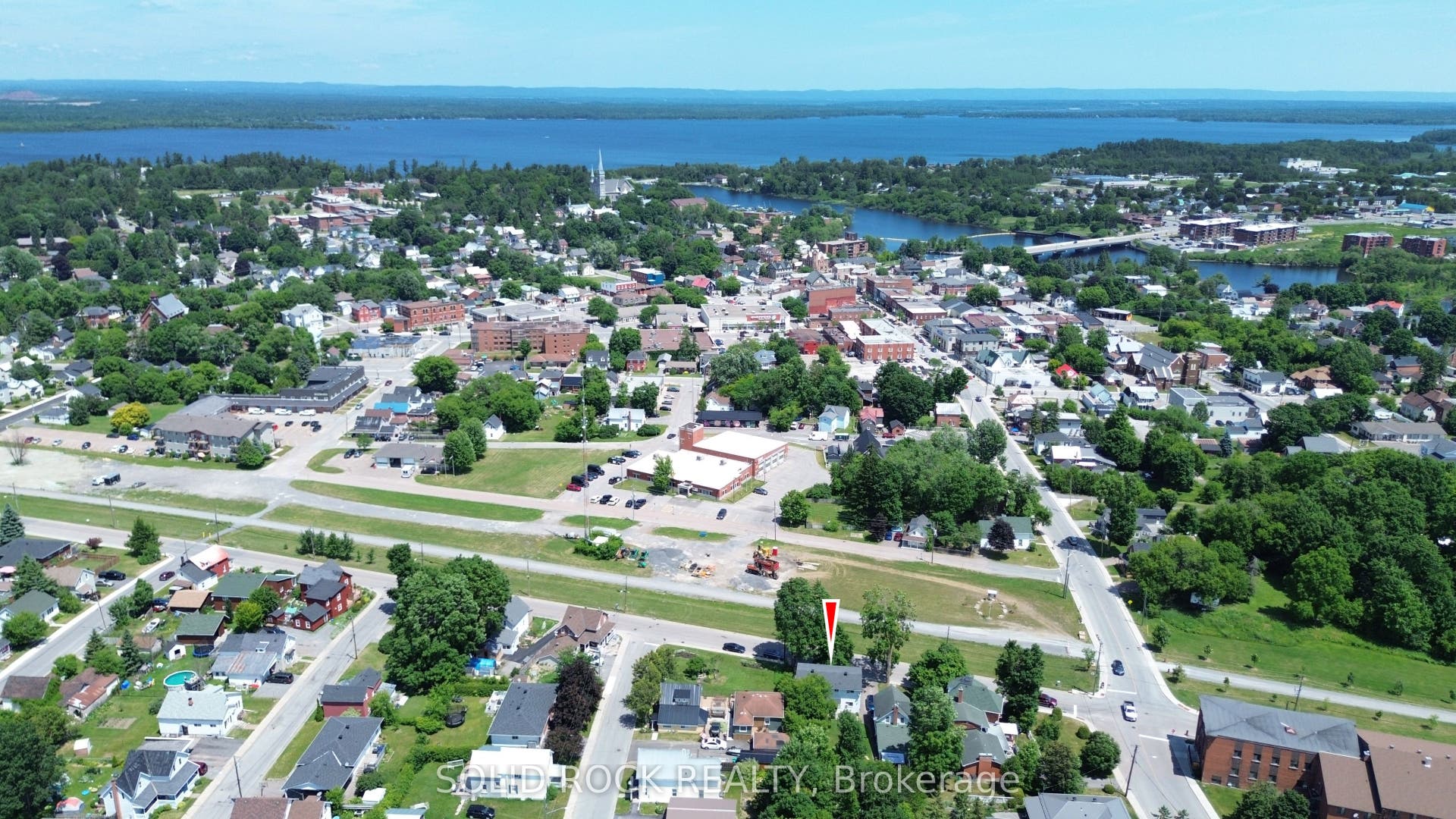 54 / 56 William Street W, Arnprior, Renfrew ON K7S 1J9