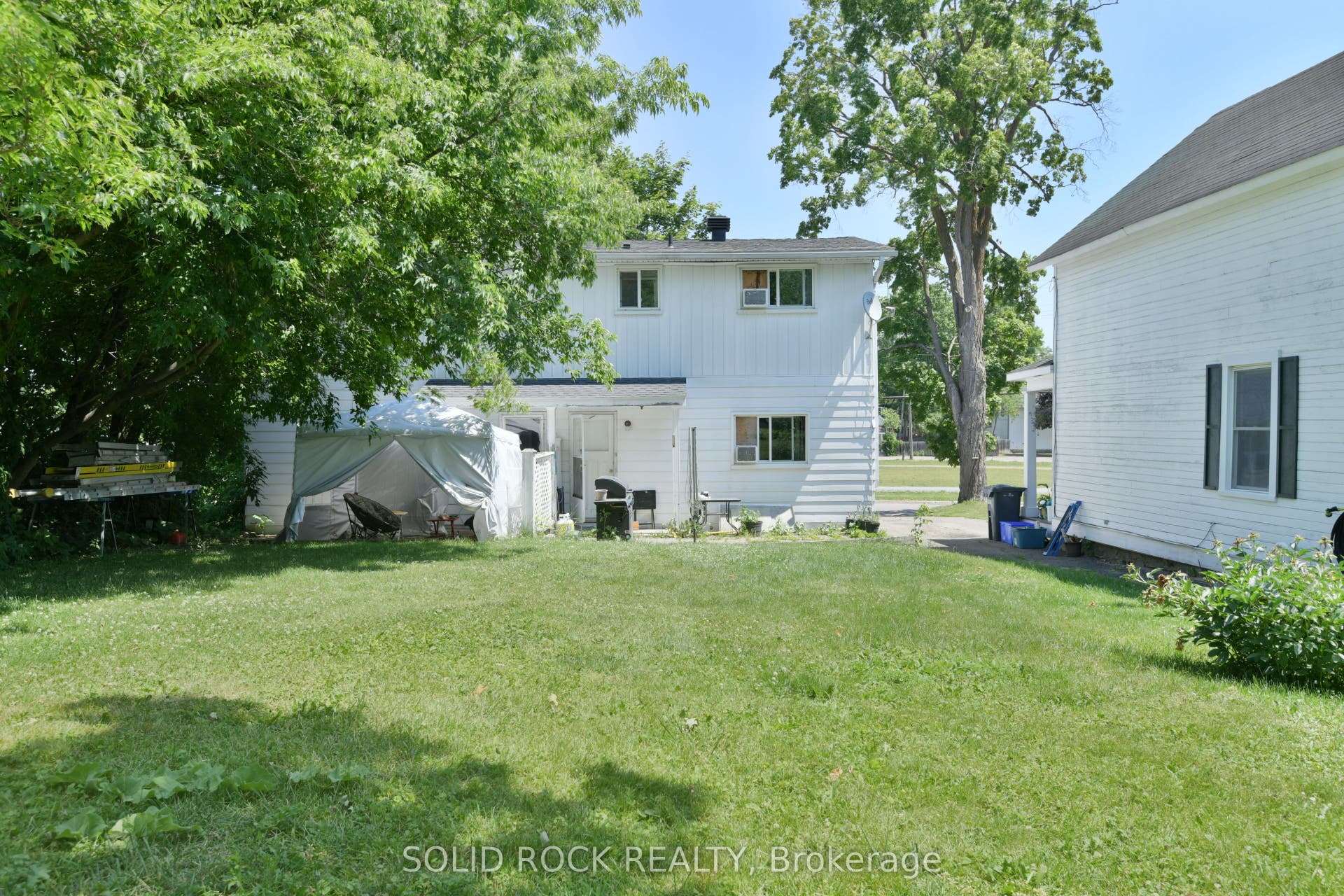 54 / 56 William Street W, Arnprior, Renfrew ON K7S 1J9