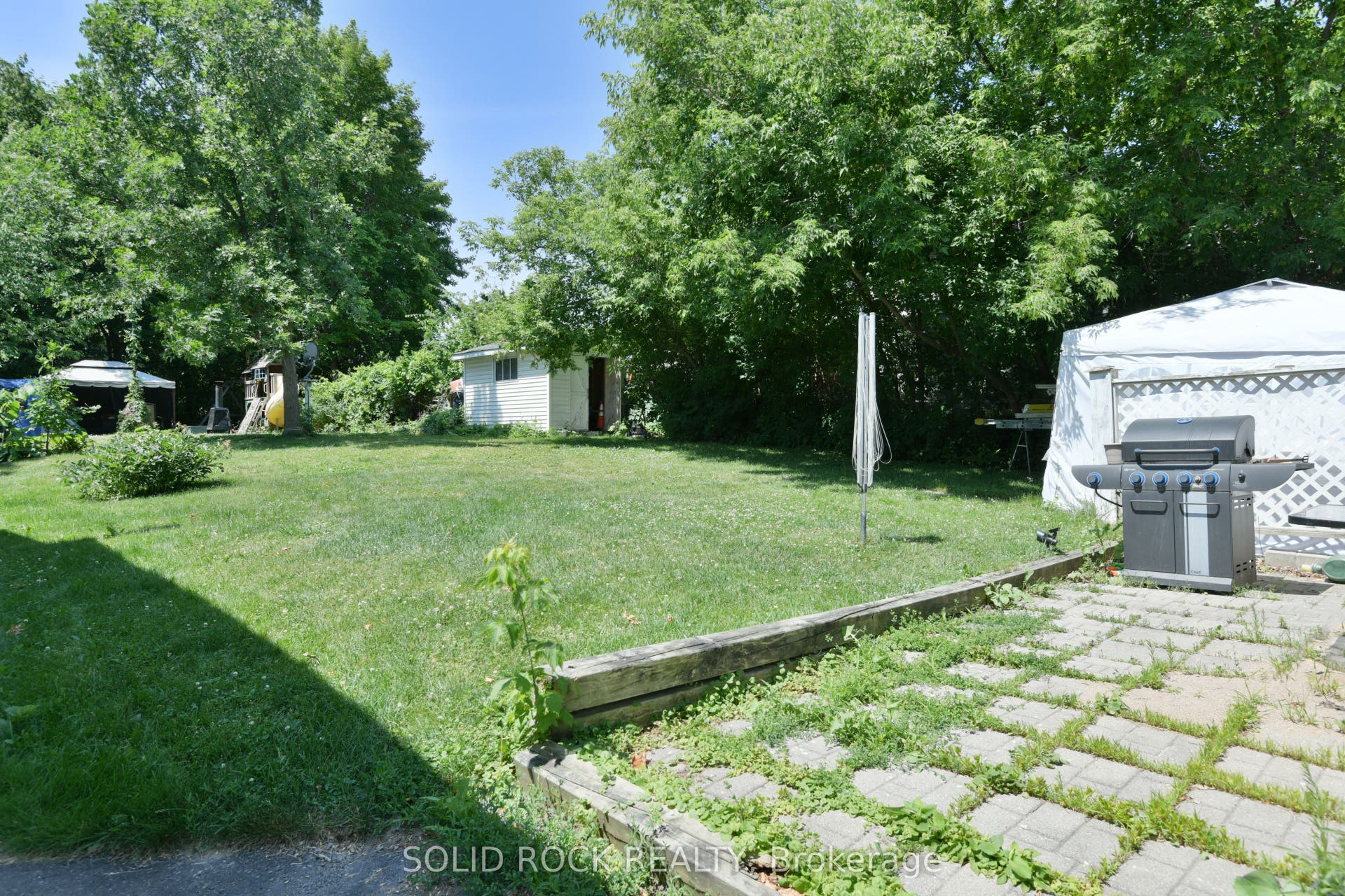 54 / 56 William Street W, Arnprior, Renfrew ON K7S 1J9