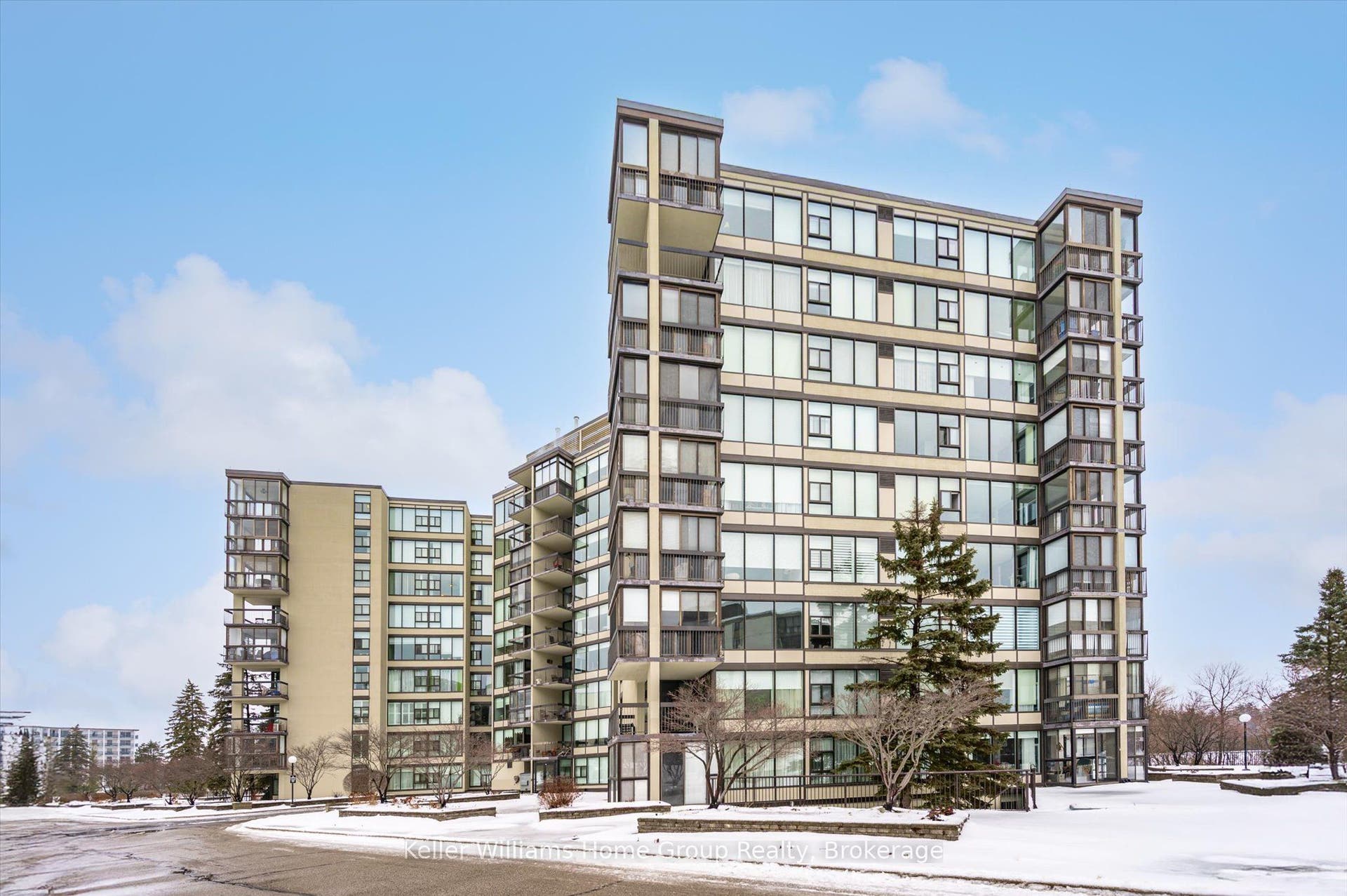 23 Woodlawn Road E, #702, Guelph, Wellington ON N1H 7G6 23 Woodlawn Road E, #702, Guelph, Wellington ON N1H 7G6